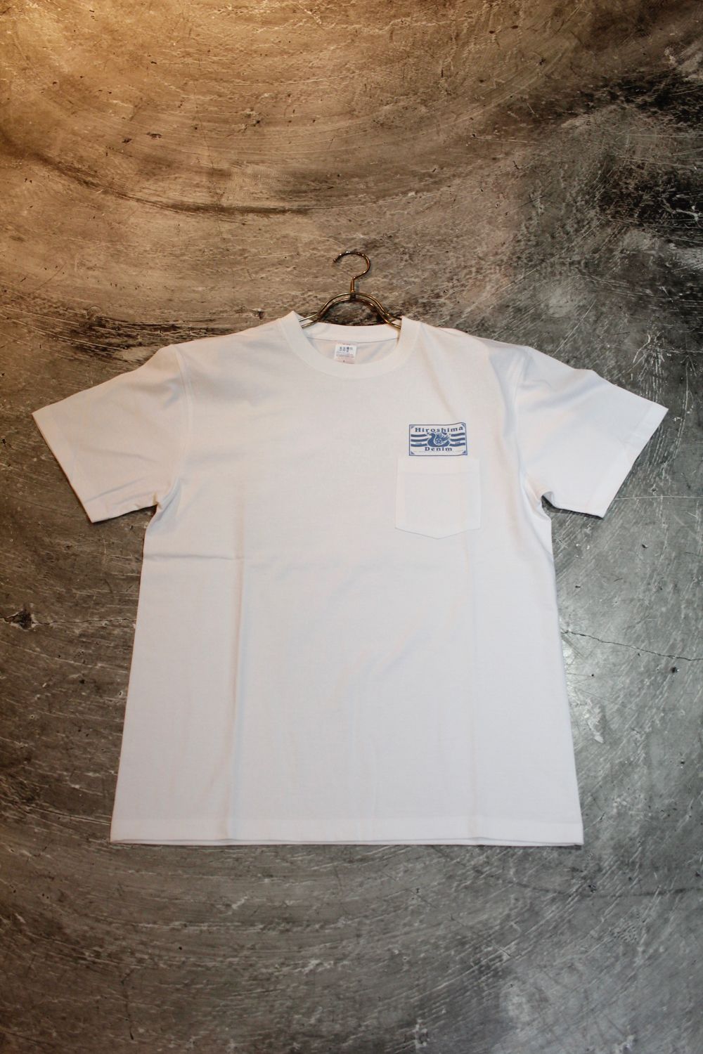 「ヒロシマデニム」×「SATOSHI MIYATA」9PEACE POCKET TEE (WHITE)