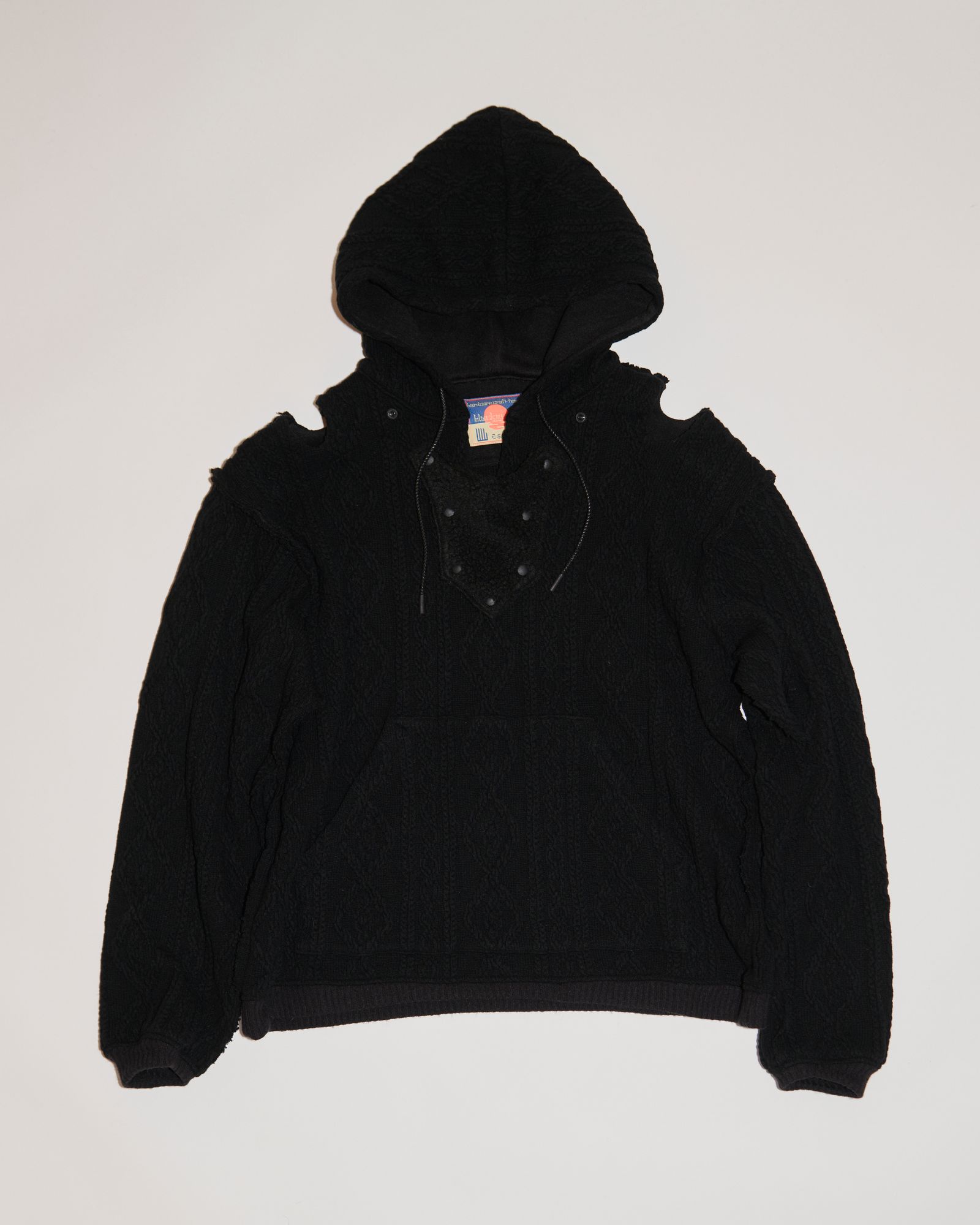 945-81TS189-1 (BLACK, BEIGE)