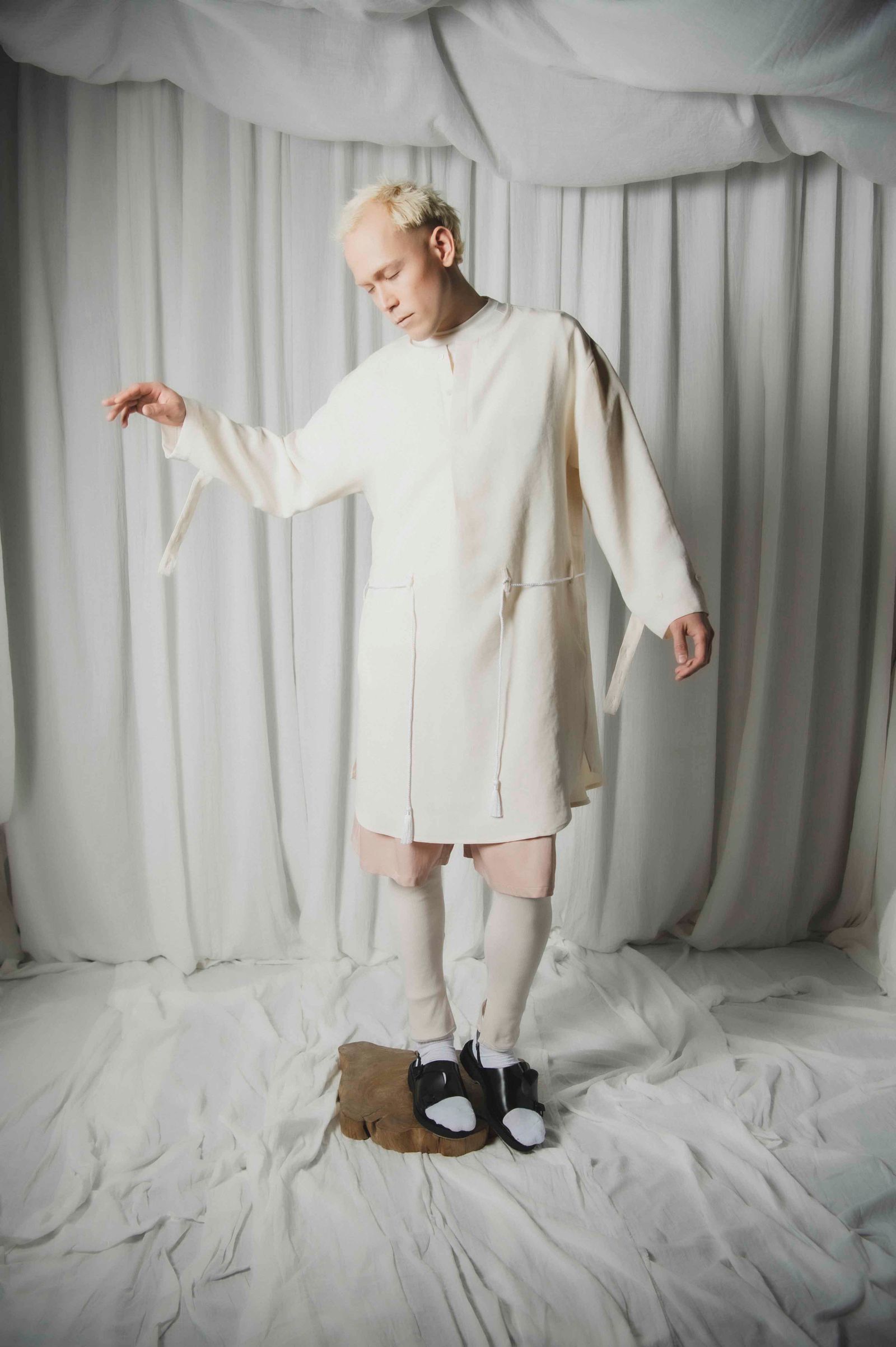 「予約商品」DOUBLE OXFORD TUNIC (WHITE)