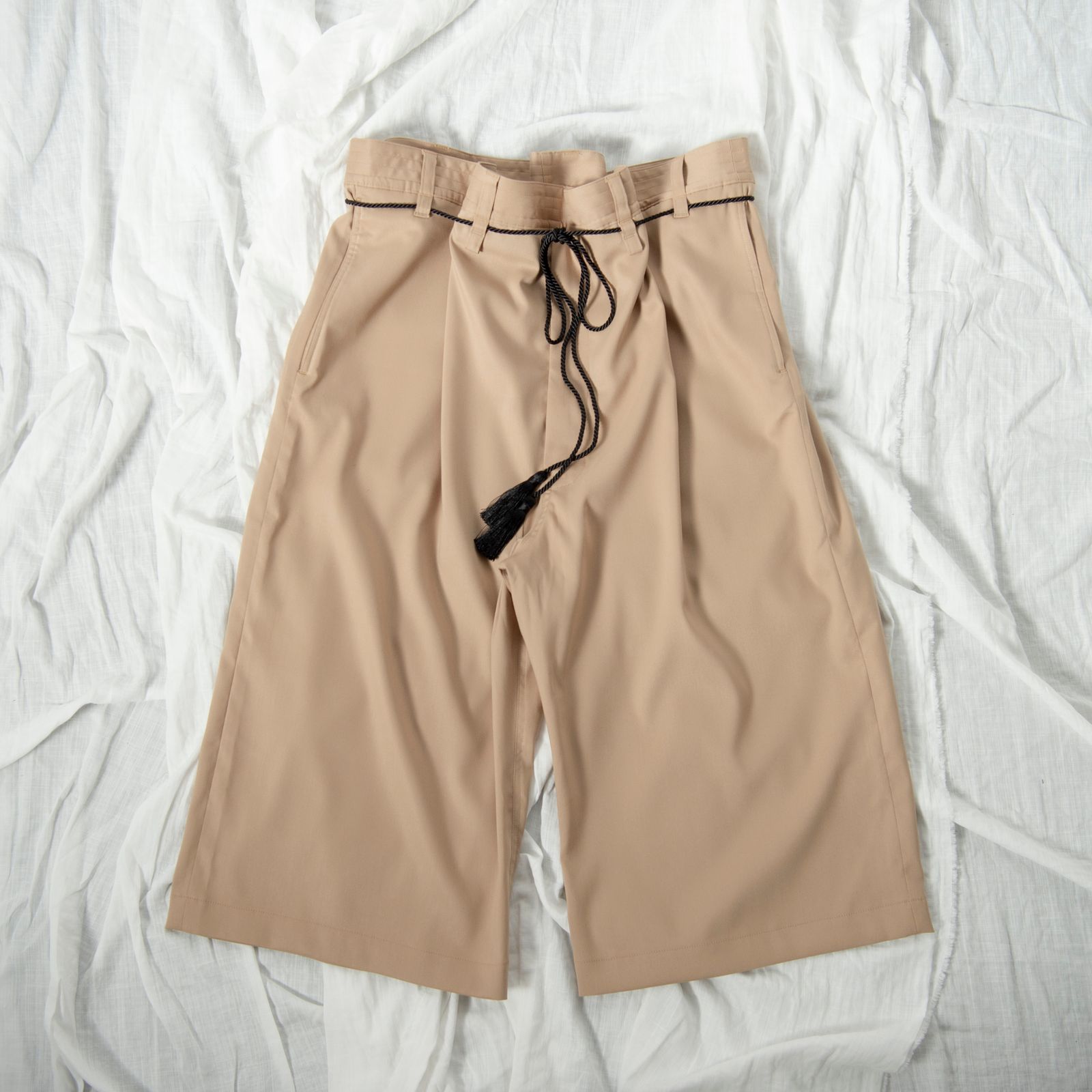 「予約商品」VASE SHAPED PANTS (BEIGE)