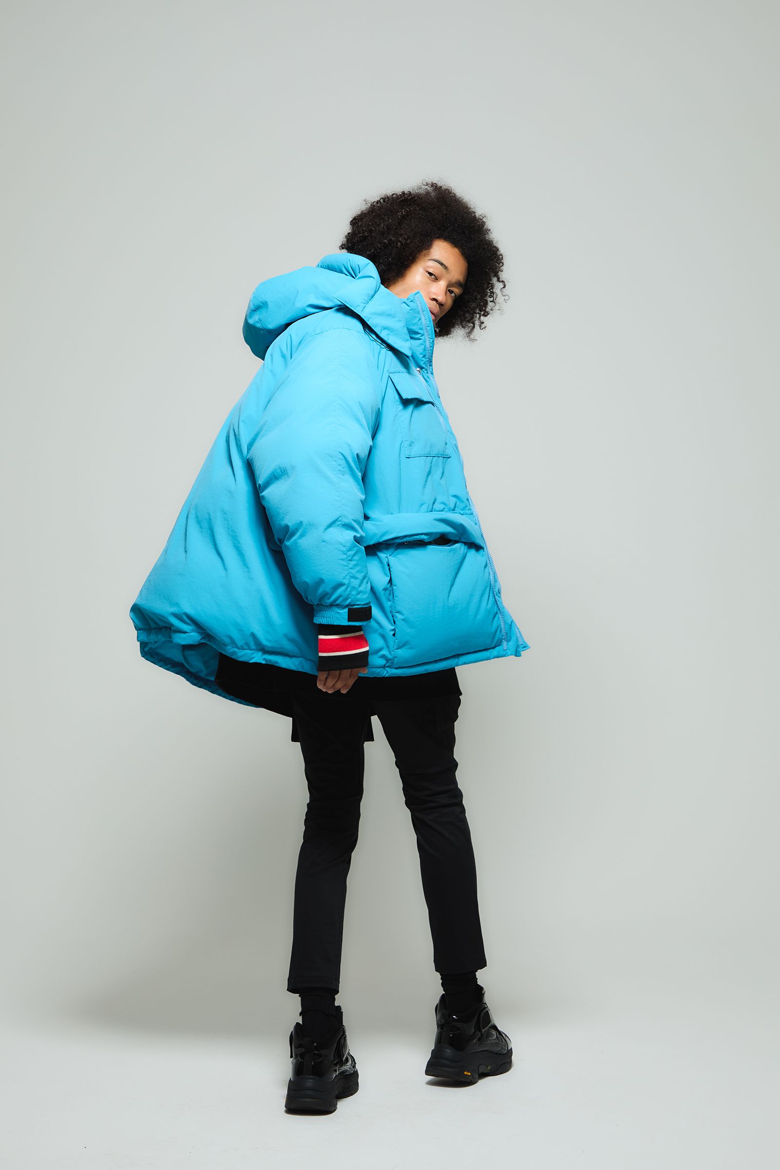 945-80TJ430-1 / ダウンジャケット (BLACK, BLUE)