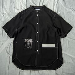 「予約商品」EMBROIDERED SLIT SHIRT (BLACK)