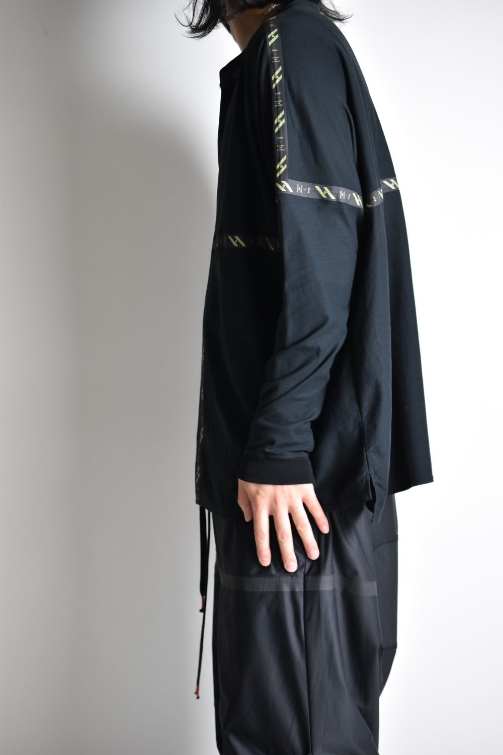 FLATSEAM LINE WIDE L-SLEEVE c/#1 BLACK