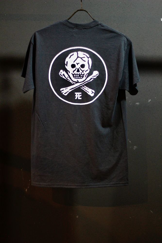 デスパターンズ2022 "死"TEE 05