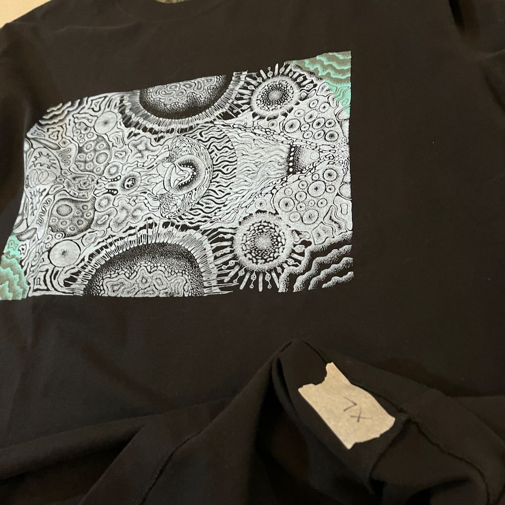 Tshirt  001 XLサイズ 9/3まで限定掲載