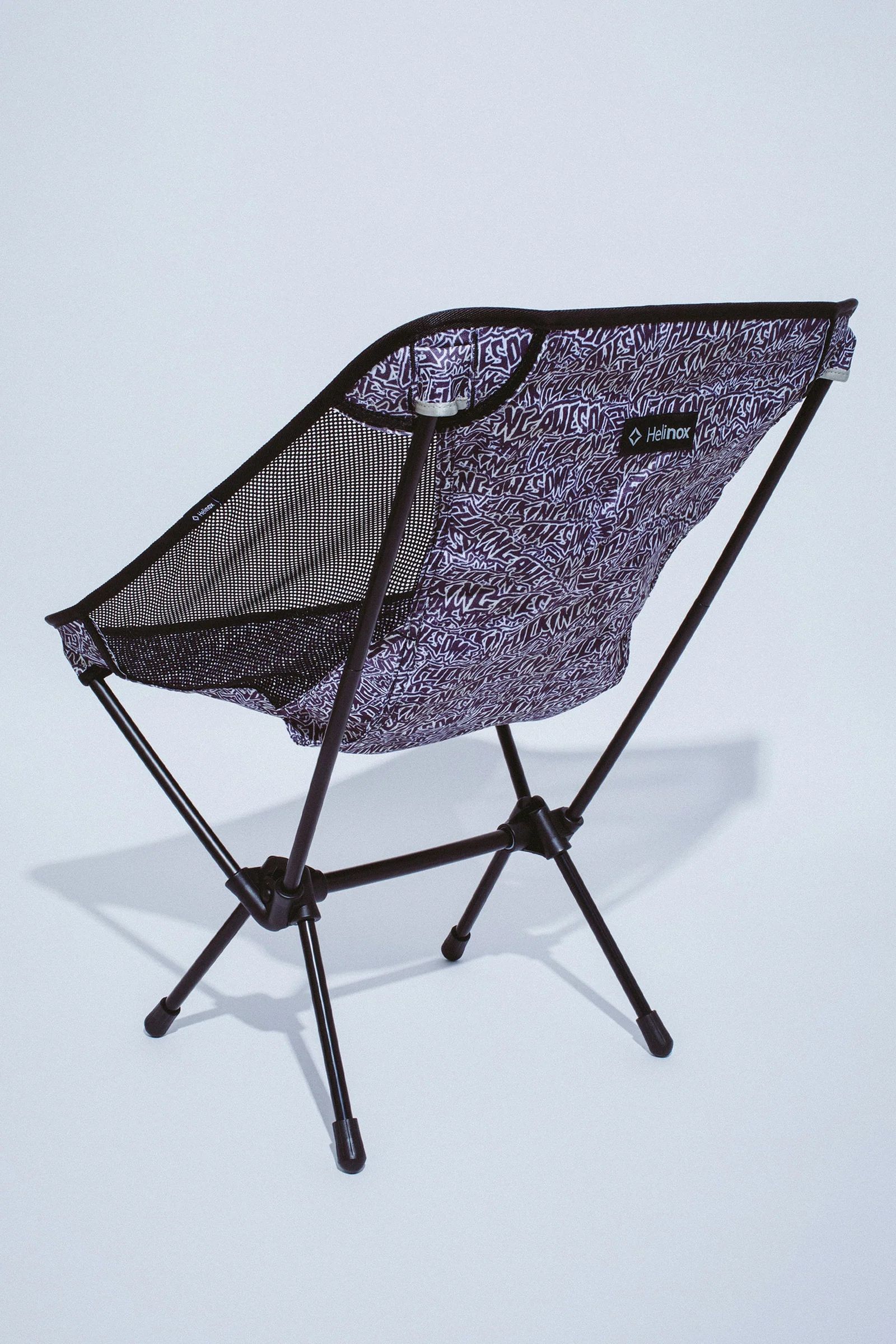 FUCKING AWESOME Burnt Stamp Logo Helinox Chair One / チェア