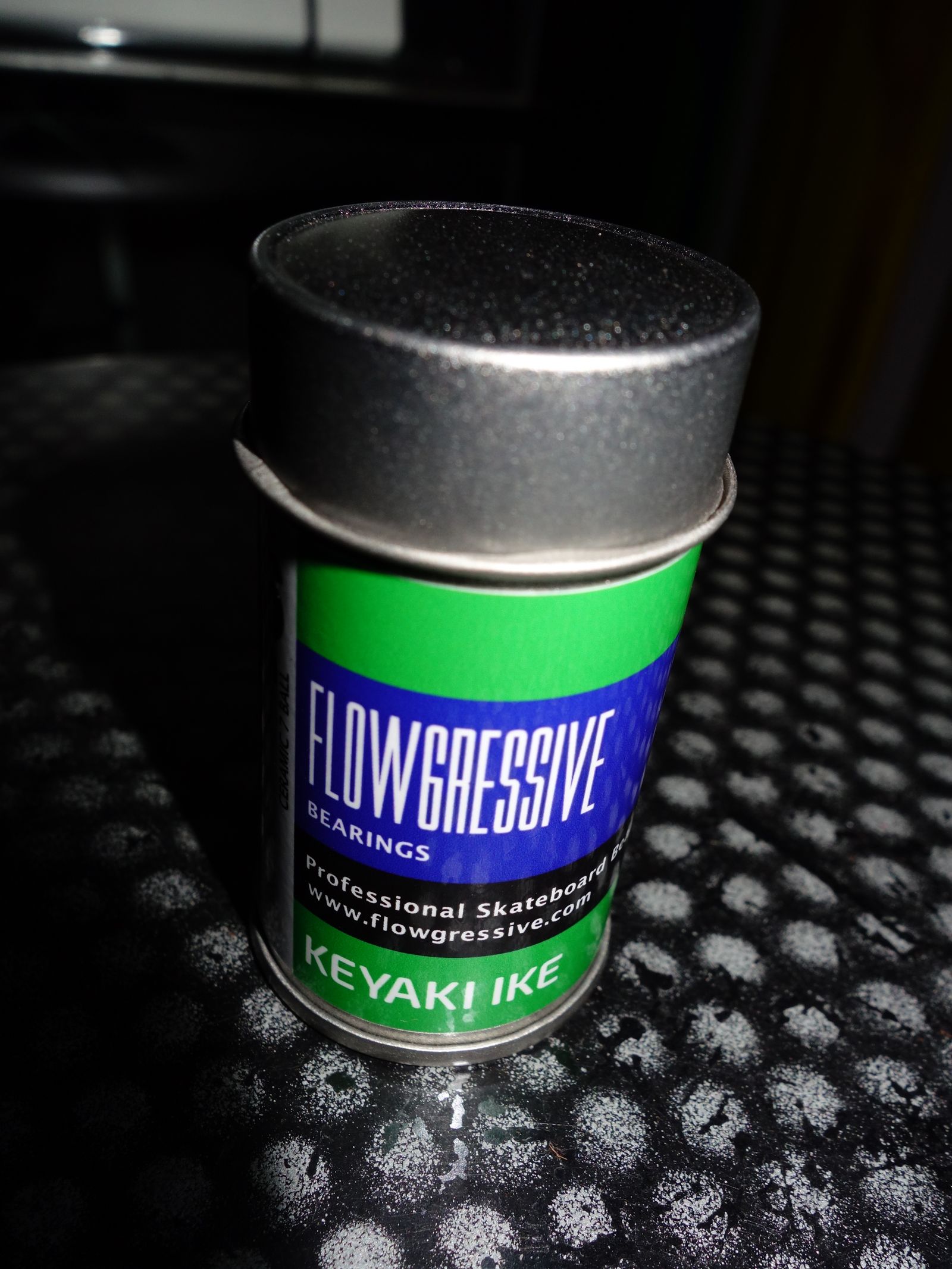 FLOWGRESSIVE CERAMIC FILM LOGO BEARINGS KEYAKI IKE / ベアリング