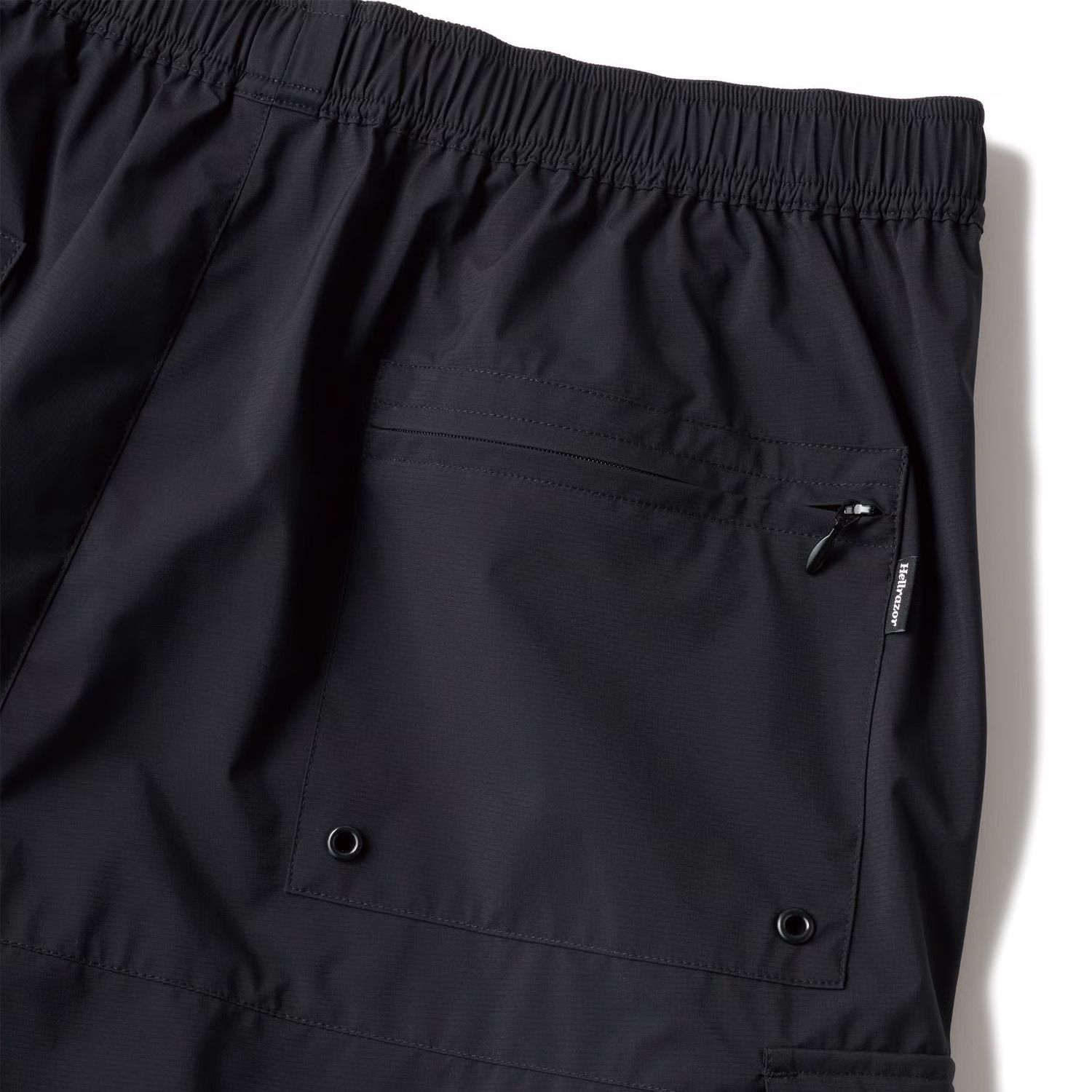DISASTER SHORTS - BLACK / ショートパンツ