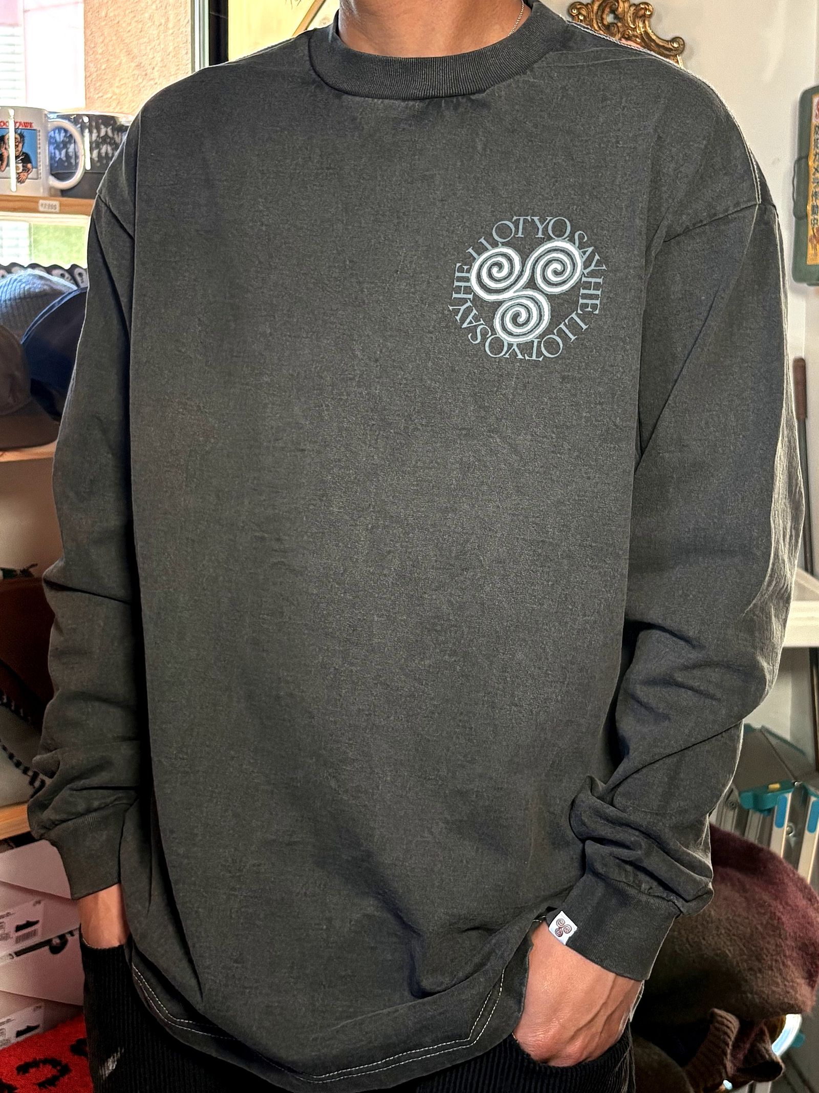 Pigment Slap Logo LS Tee / 長袖シャツ