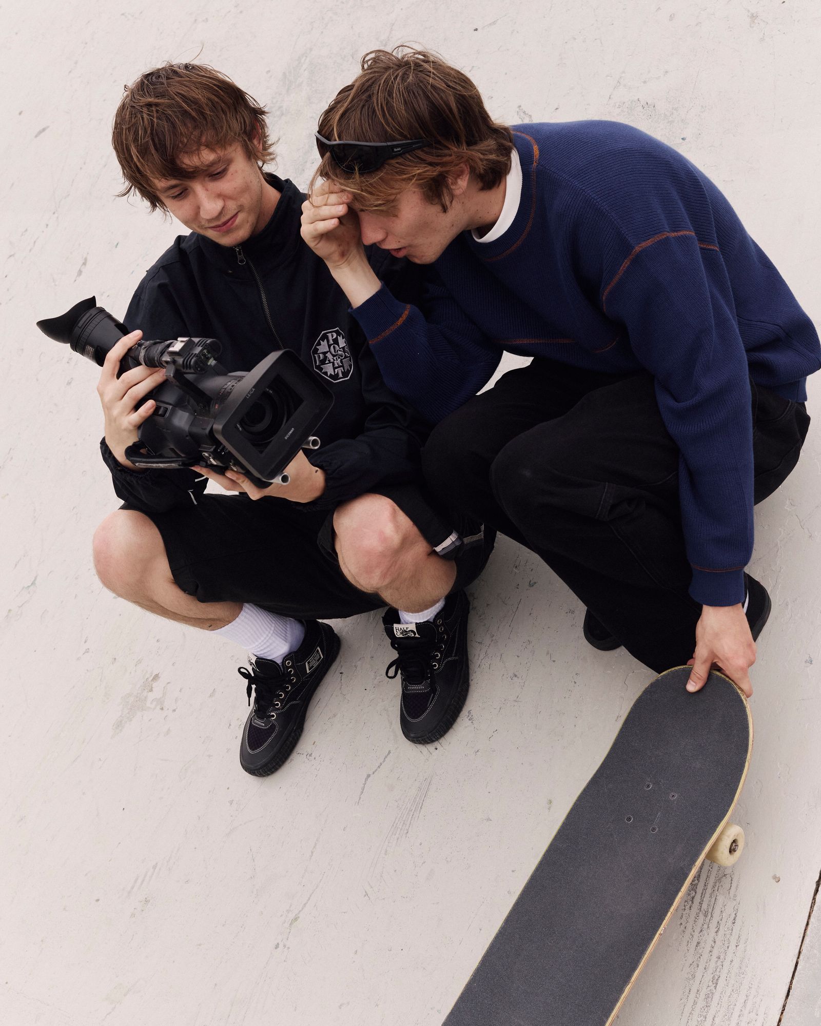 Overlocked Organic Knit Sweater Navy / セーター