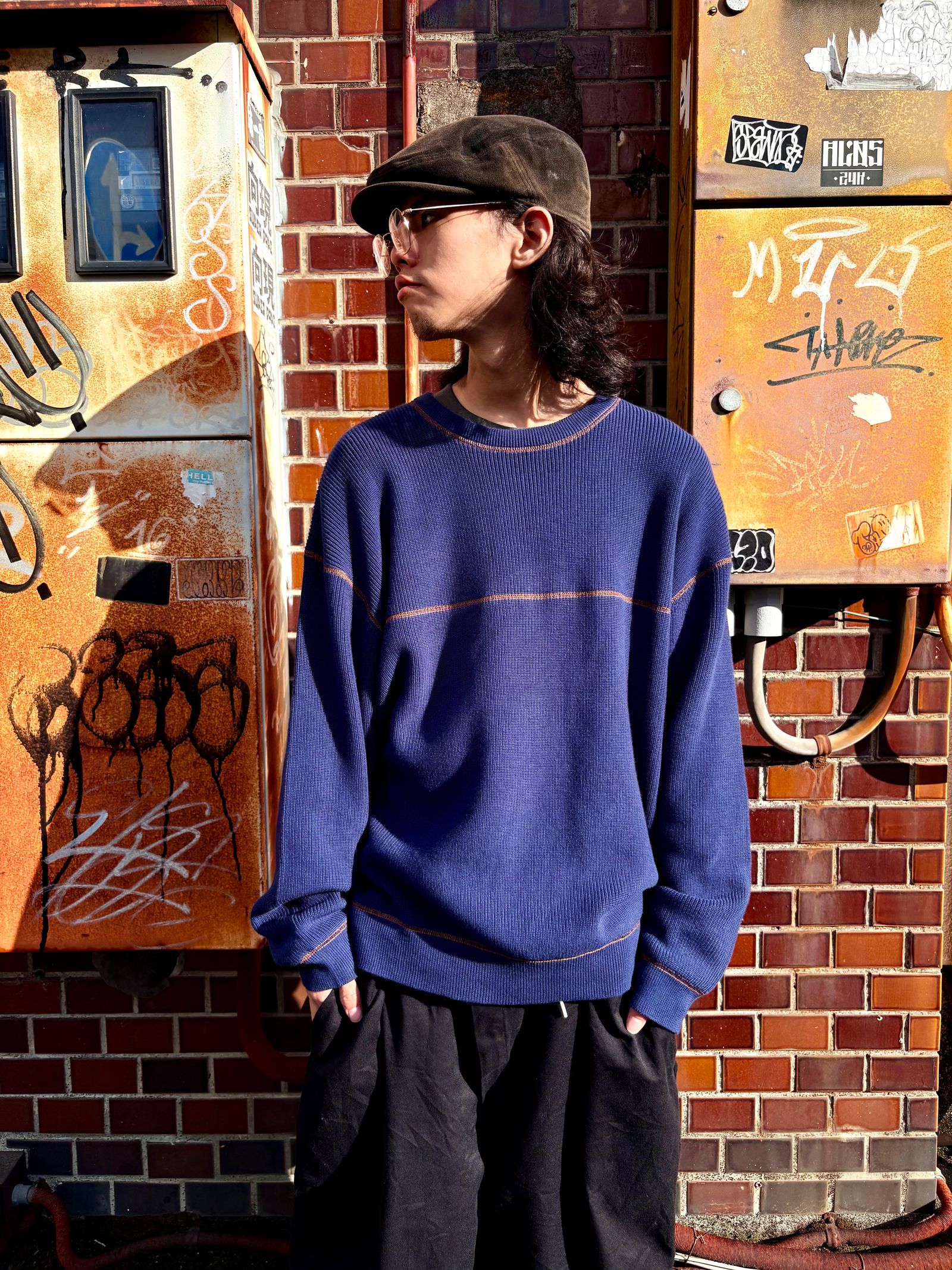 Overlocked Organic Knit Sweater Navy / セーター