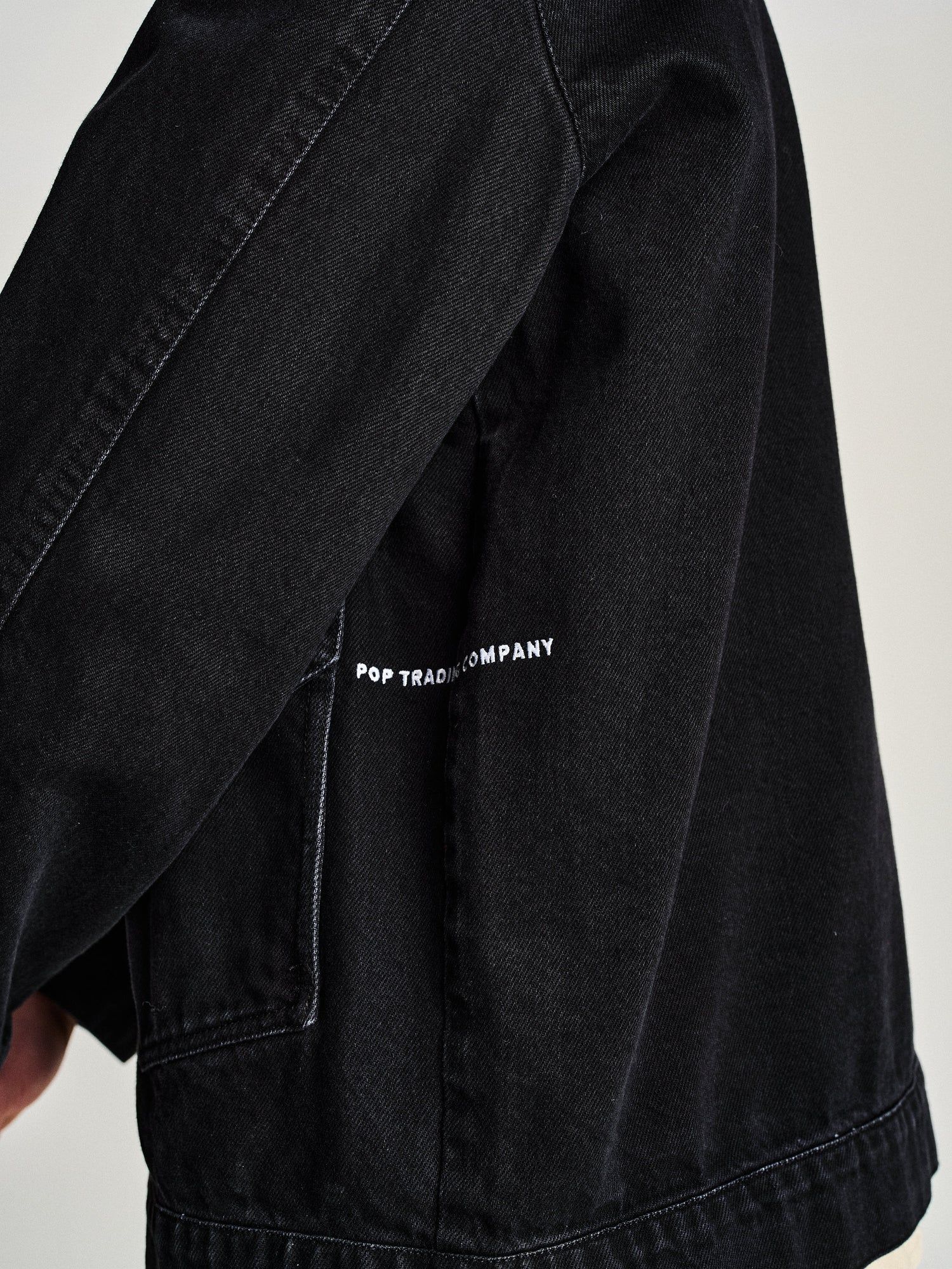 Pop Full Button Denim Jacket Black / デニムジャケット