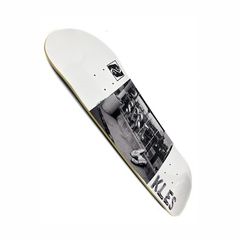 TY BEALL guest photo 8.1 / スケボーデッキ