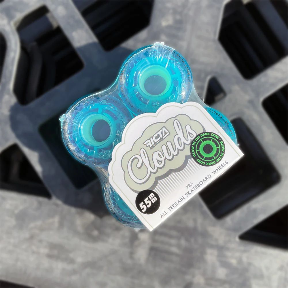 CLOUDS TRANSPARENT BLUGITD | 78A (ソフト) 55MM | ブルー