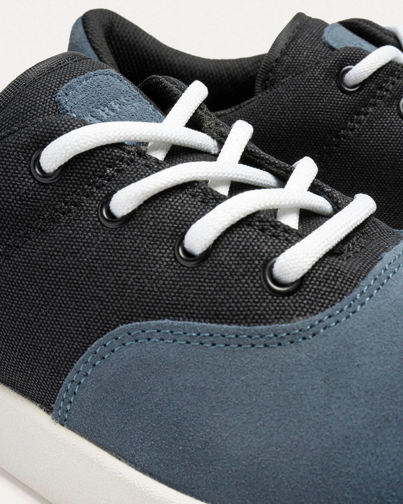 PLUG (Blue x Black) / スケートボード シューズ