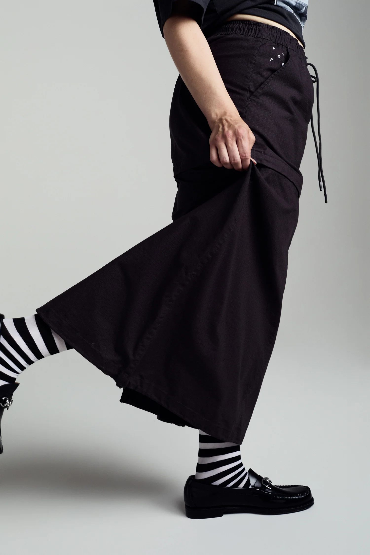 POP Sophie Zip Off Skirt Anthracite / ジップアップ スカート