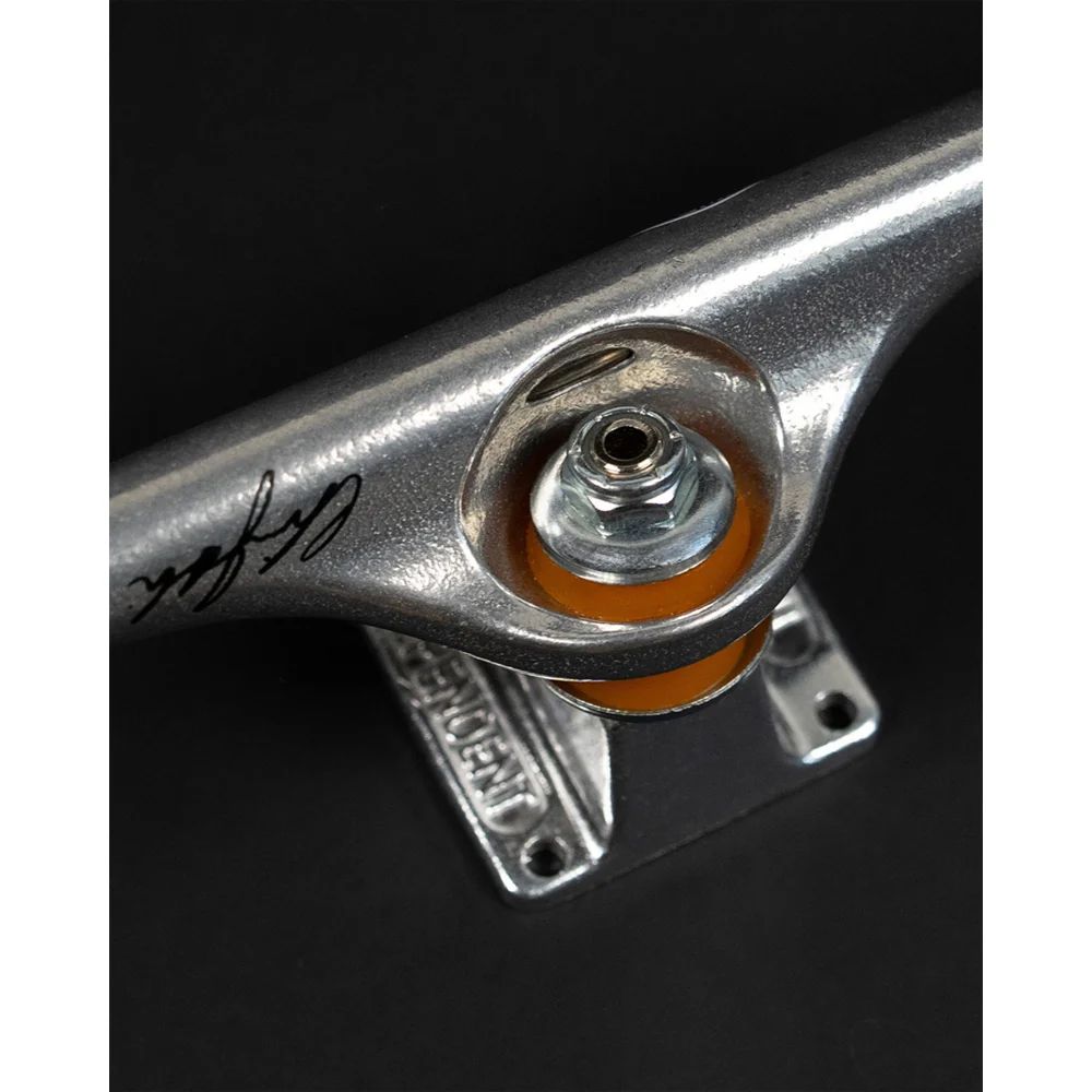 144 FORGED TITANIUM JOSLIN STICKER SLAP POLISHED SILVER STANDARD TRUCKS（Stage11） | シルバー