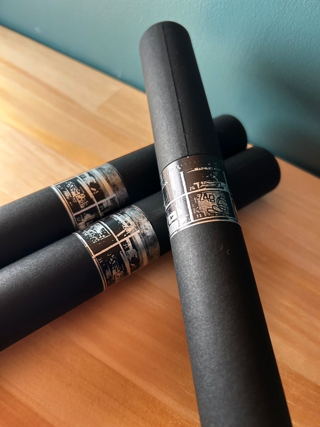 DUMBO x SHELTER / BE-BOP aka RED