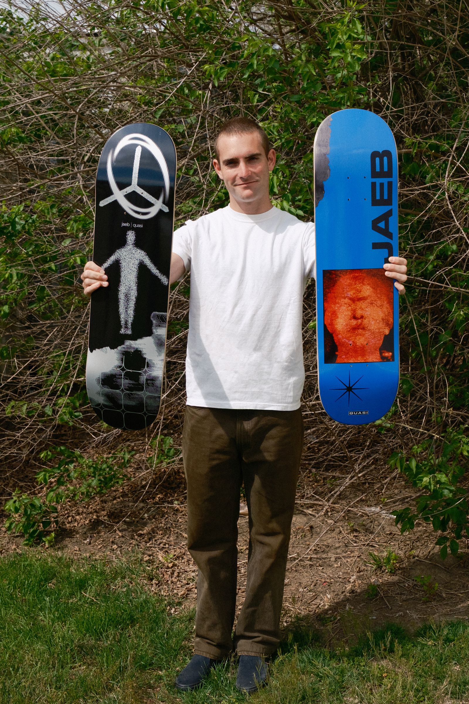 QUASI SKATEBOARDS - Jaeb 'Debut' Pro Deck 8.25 x 32 / スケボー