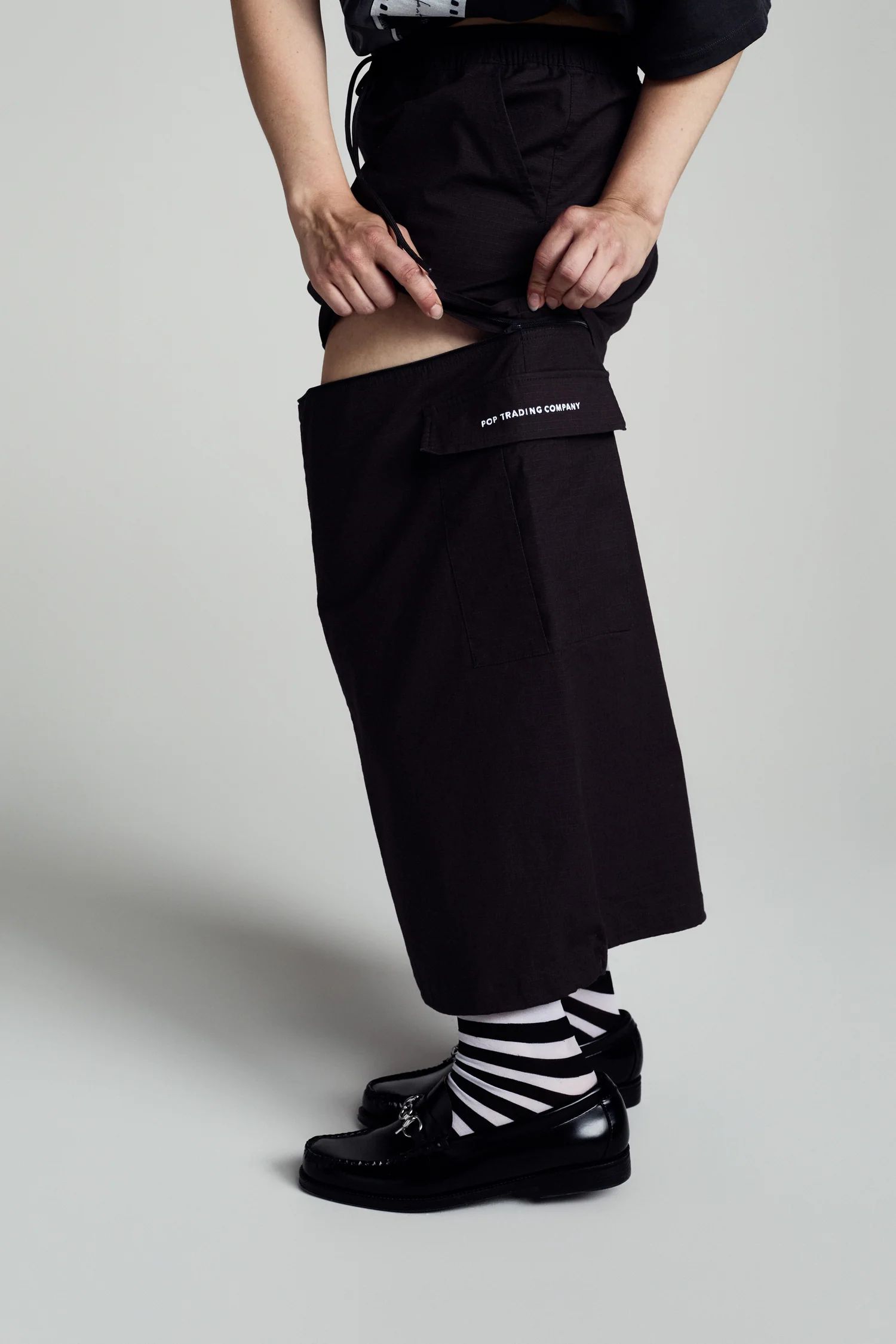 POP Sophie Zip Off Skirt Anthracite / ジップアップ スカート