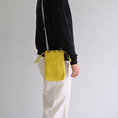STYLE NO. 4