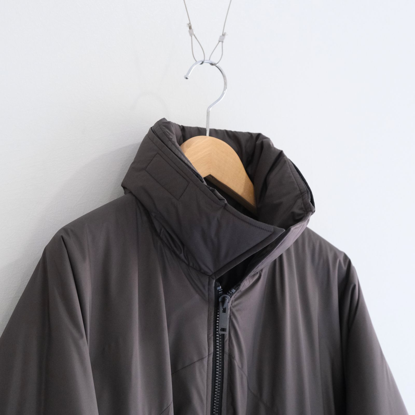 INSULATION COACH JACKET ‐Primaloft‐ / ジャケット / コーチジャケット / プリマロフト / Grey / グレー