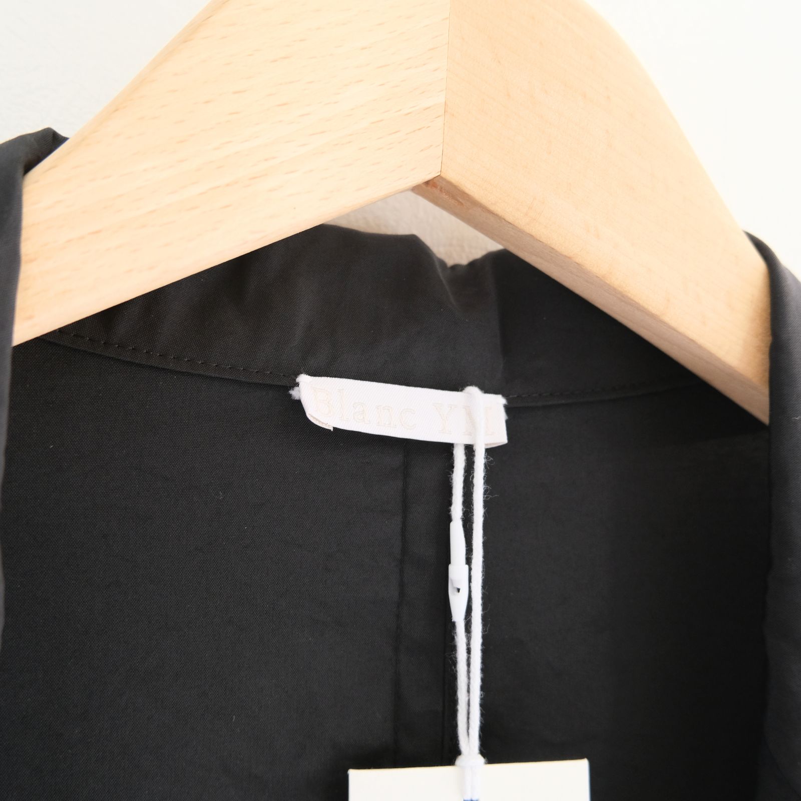 【販売開始 : 7/18 (土) 00:00~】Cupro Nylon Single Breasted JKT（Black）