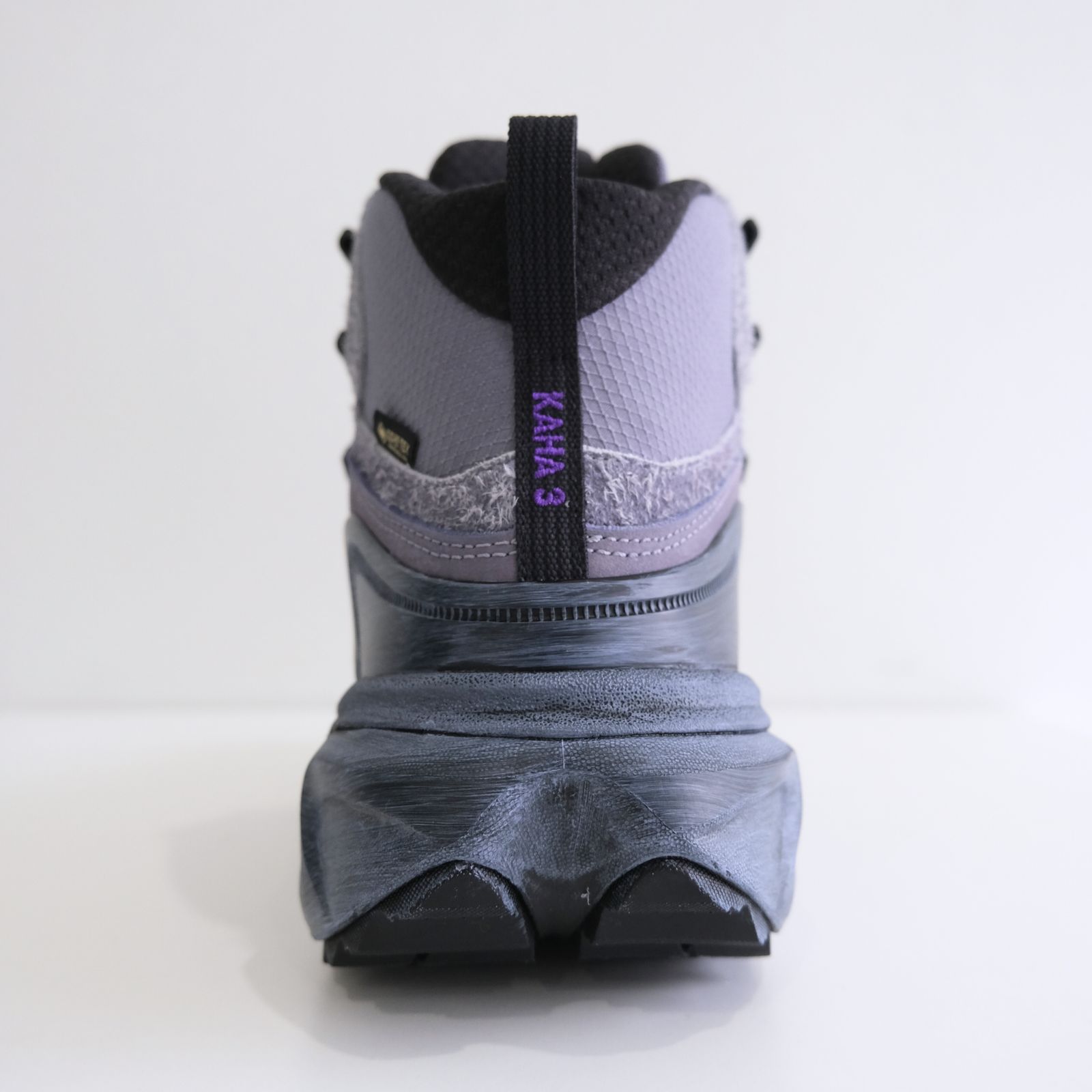 【 HOKA 】KAHA 3 GTX TP "GORE-TEX" /スニーカー / GORE-TEX / GREY SKIES / LILAC HYDRANGER