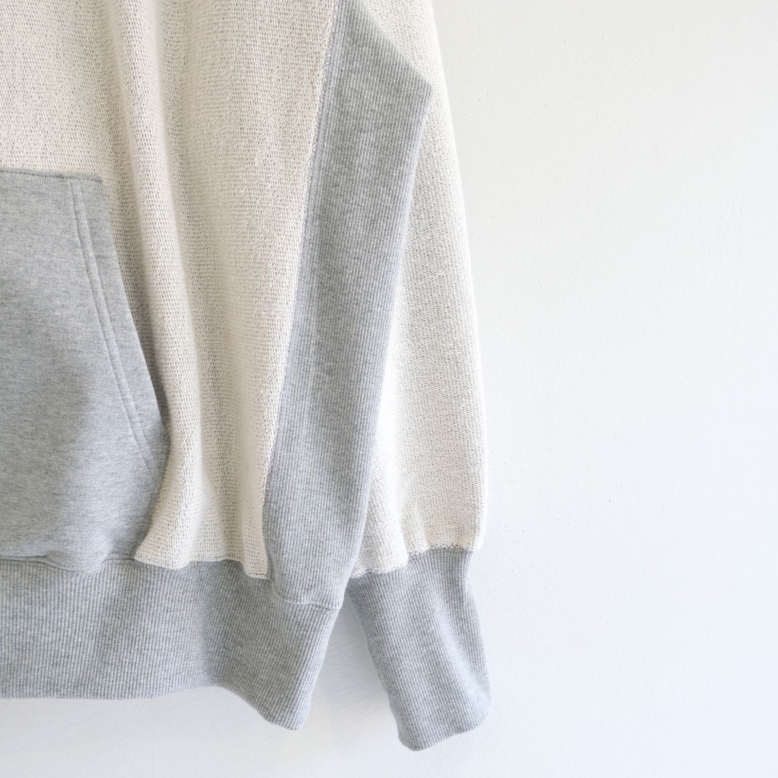 SWEAT HOODIE（GRAY）