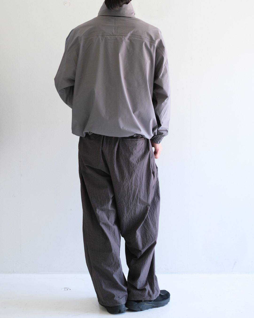 STYLE NO. 569