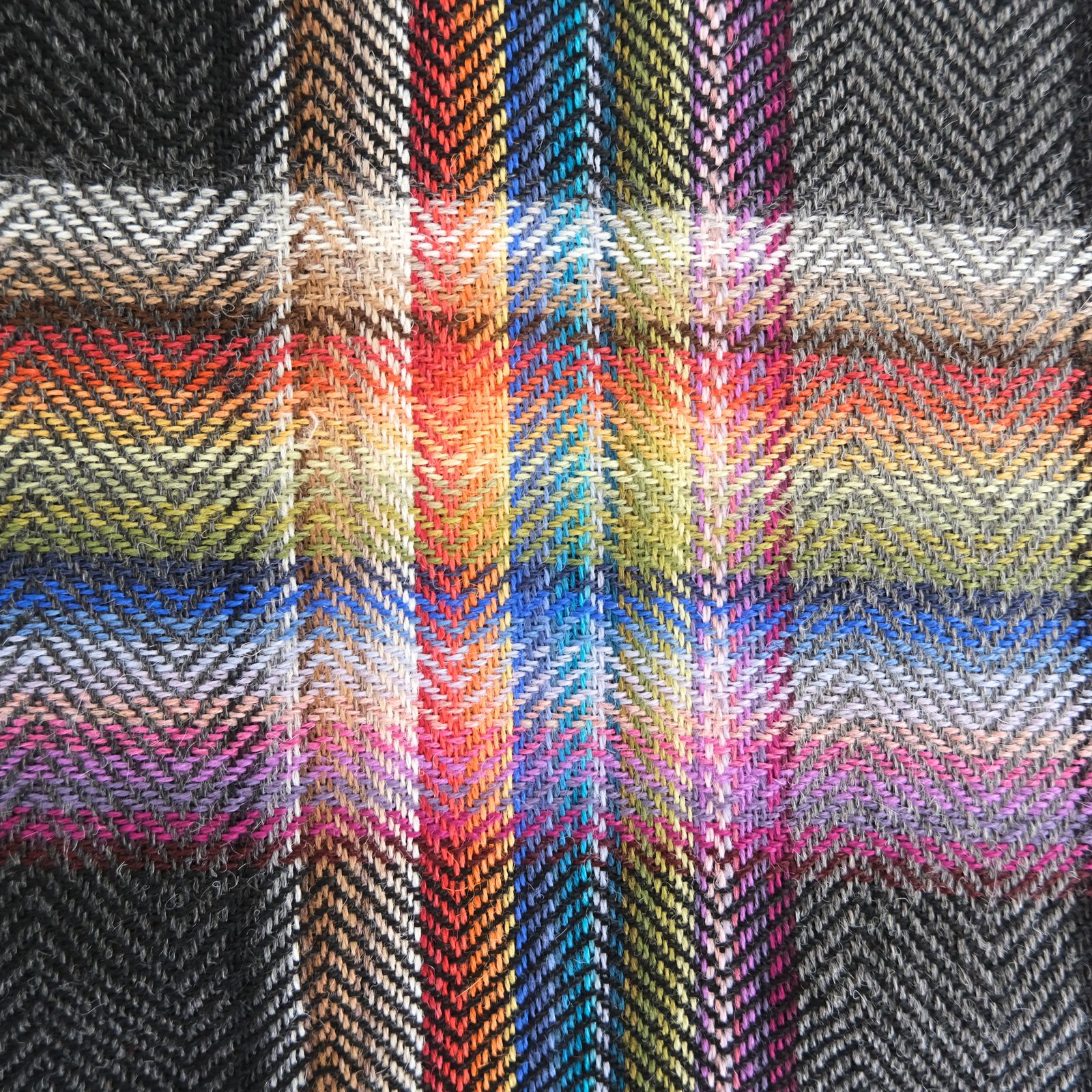 【残り1点】Multi Coloured Scarf（Black）