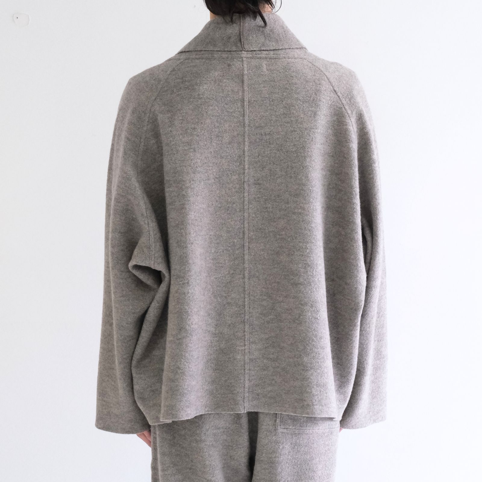 【残り1点】CARDIGAN JACKET  ‐Hard Twist Crepe Knit‐（Greige）