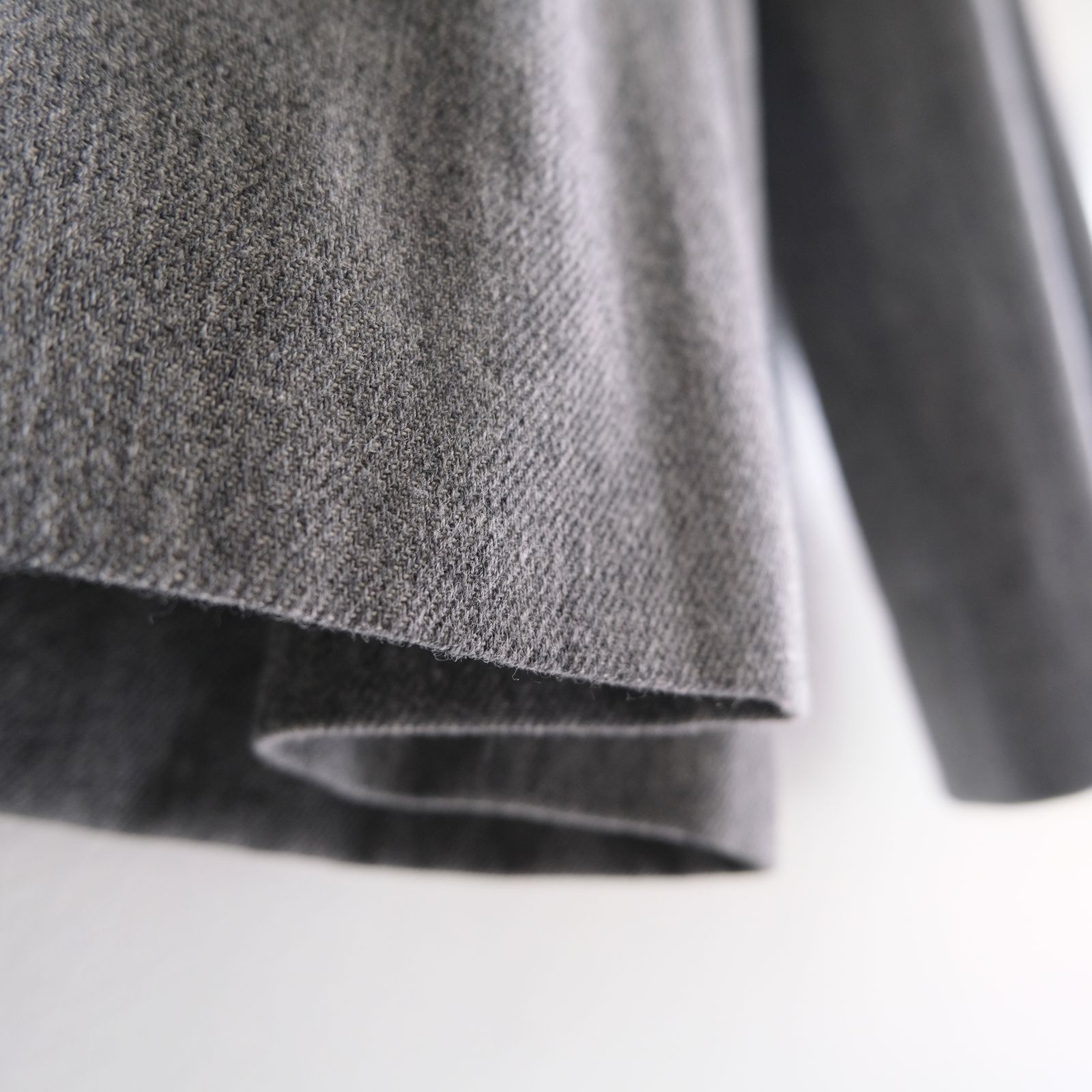 【残り1点】Tucked Wide Trousers / タクト ワイド トラウザー（Gray）