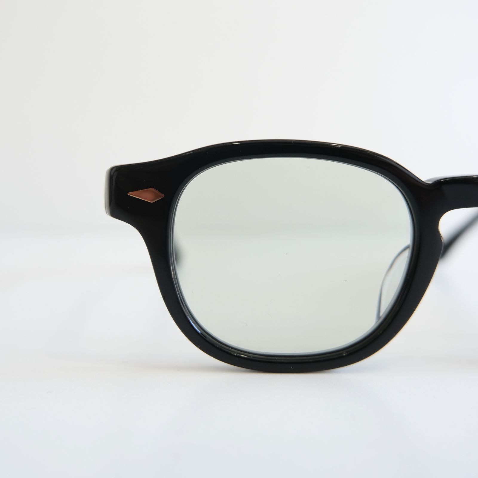 NOCHINO #2（GLOSS BLACK × GREY GREEN to D.GREY）