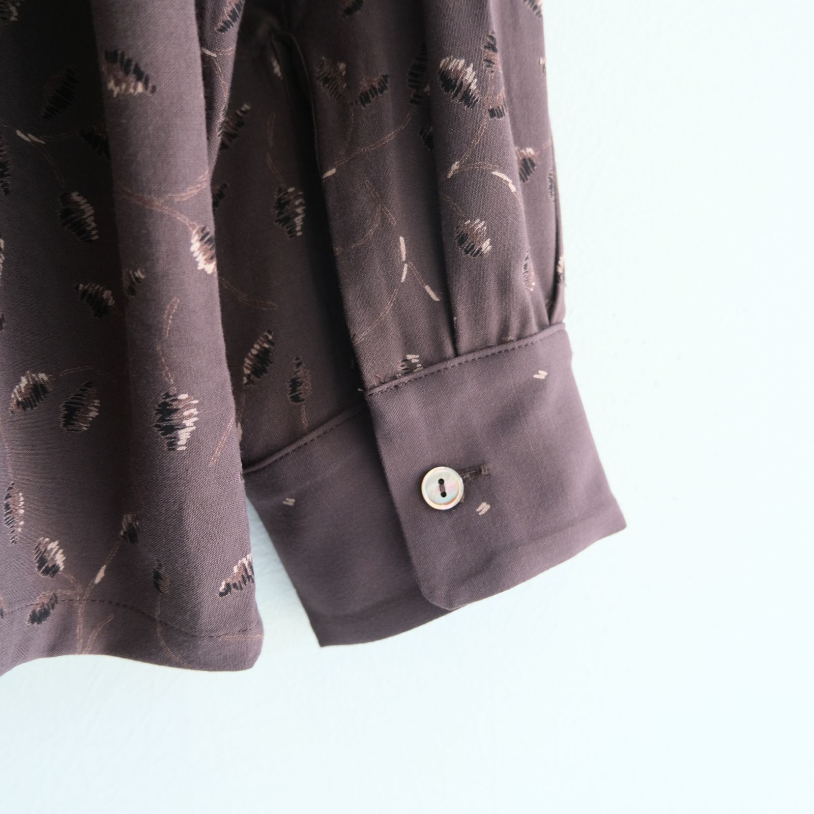OPEN COLLAR SHIRTS  - Botanical print -（Dark Brown）