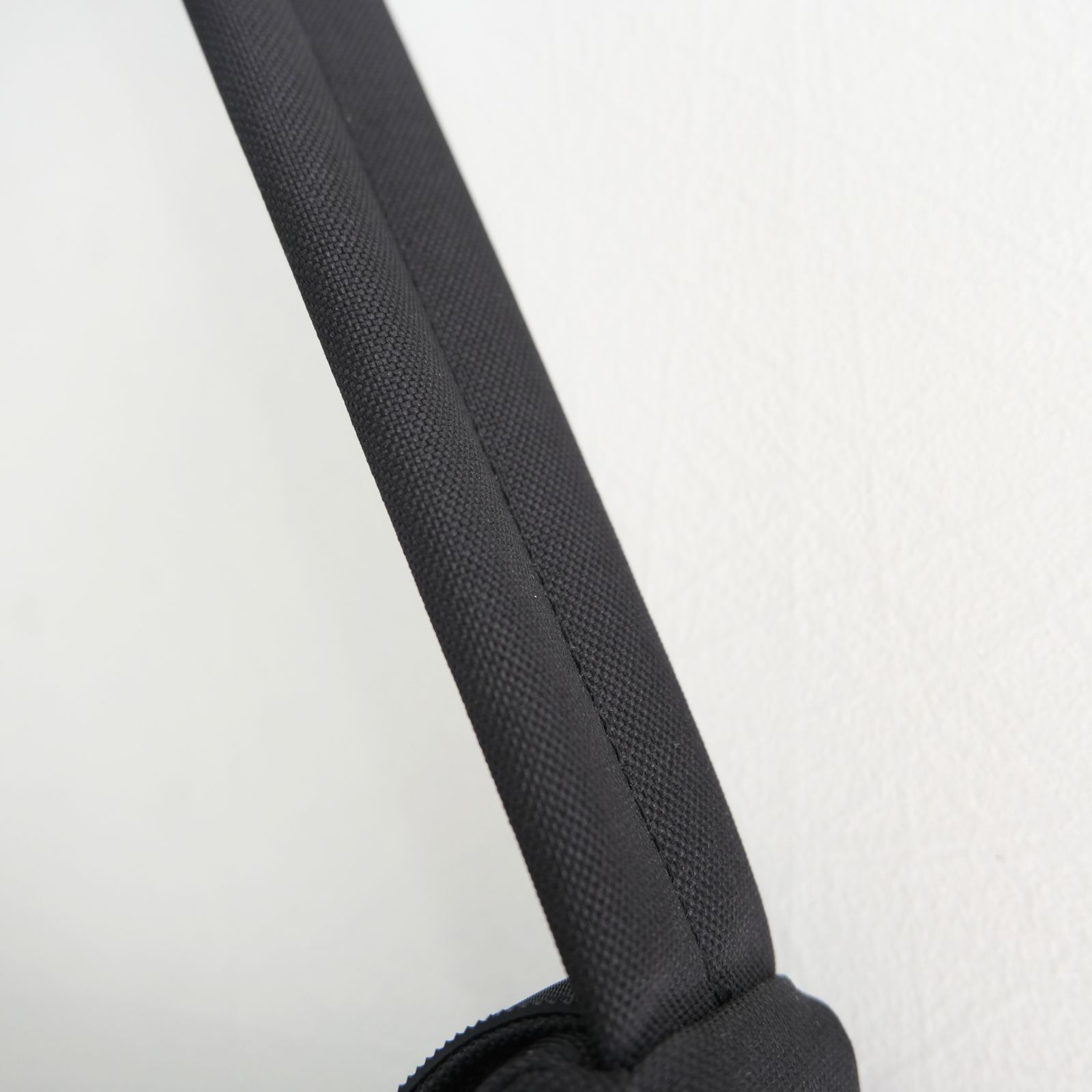 Vibram Round Bag SMALL / ビブラム ラウンド バッグ スモール（BLACK）