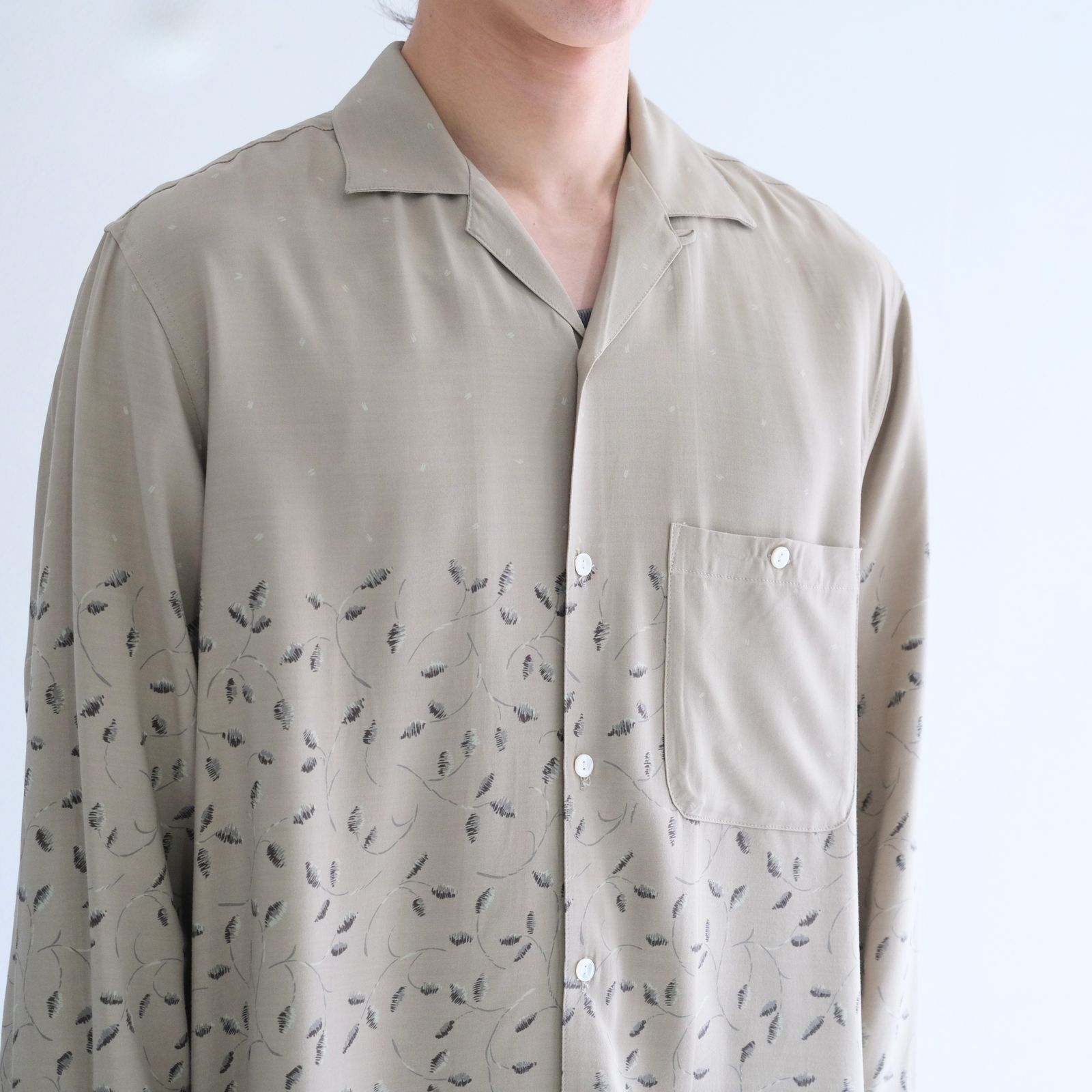 OPEN COLLAR SHIRTS  - Botanical print -（Gray Khaki）