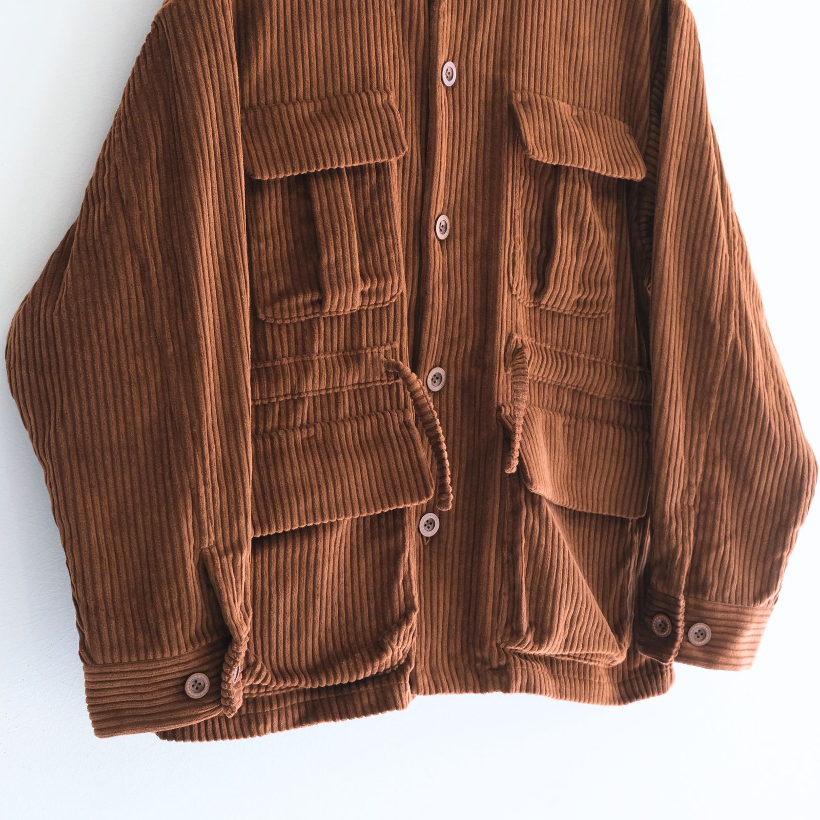 【残り1点】WIDE-WALE CORDUROY SAFARI JACKET（BROWN）