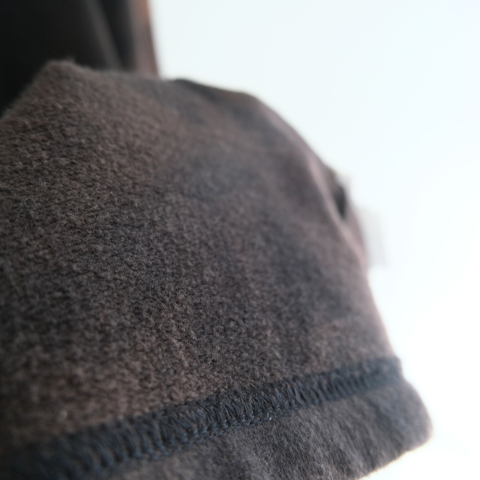 Reimagined Newsboy Fleece-Lined Sweatshirt / スウェット / Bleached Black