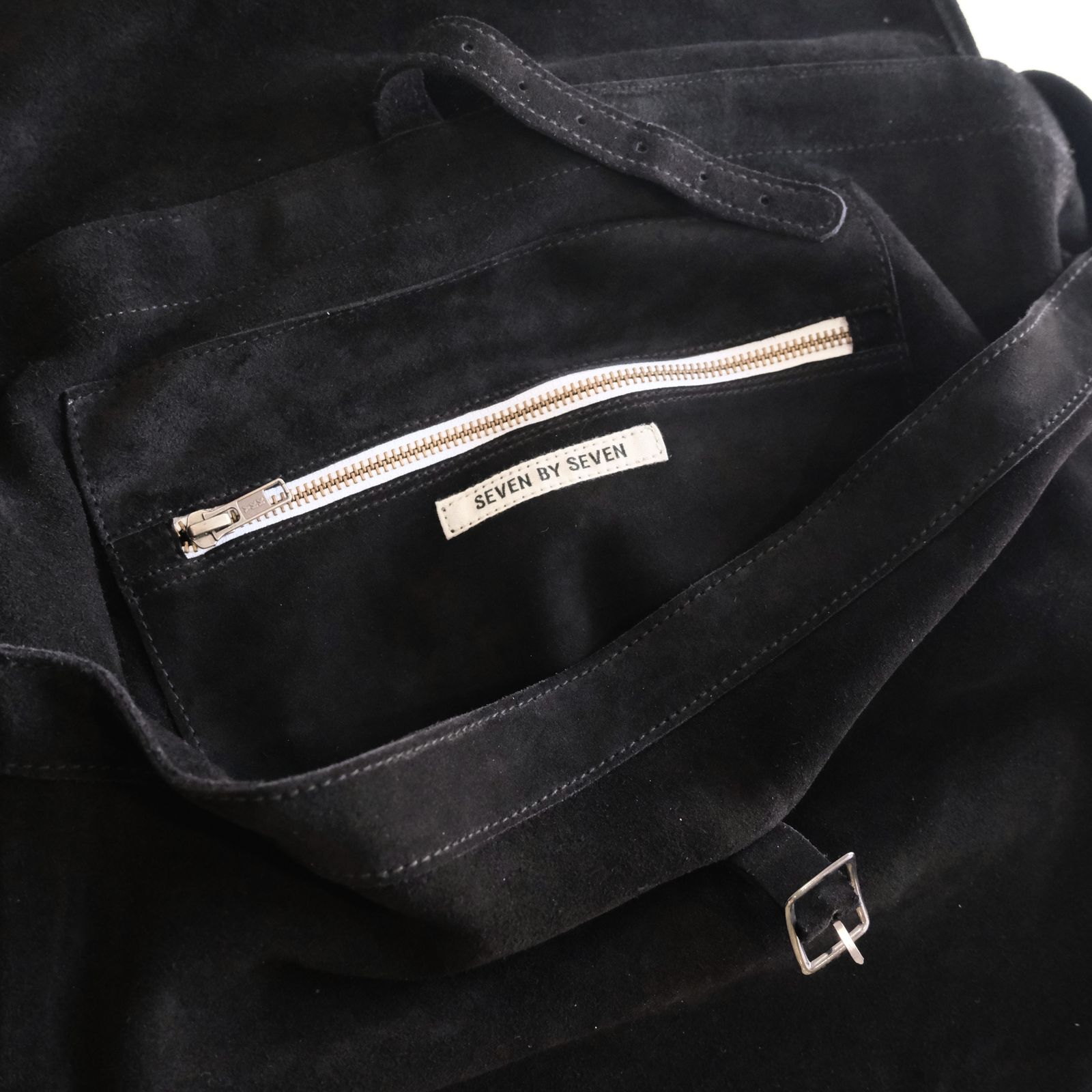 LEATHER SHOULDER BAG  - Cow split leather -（Black）