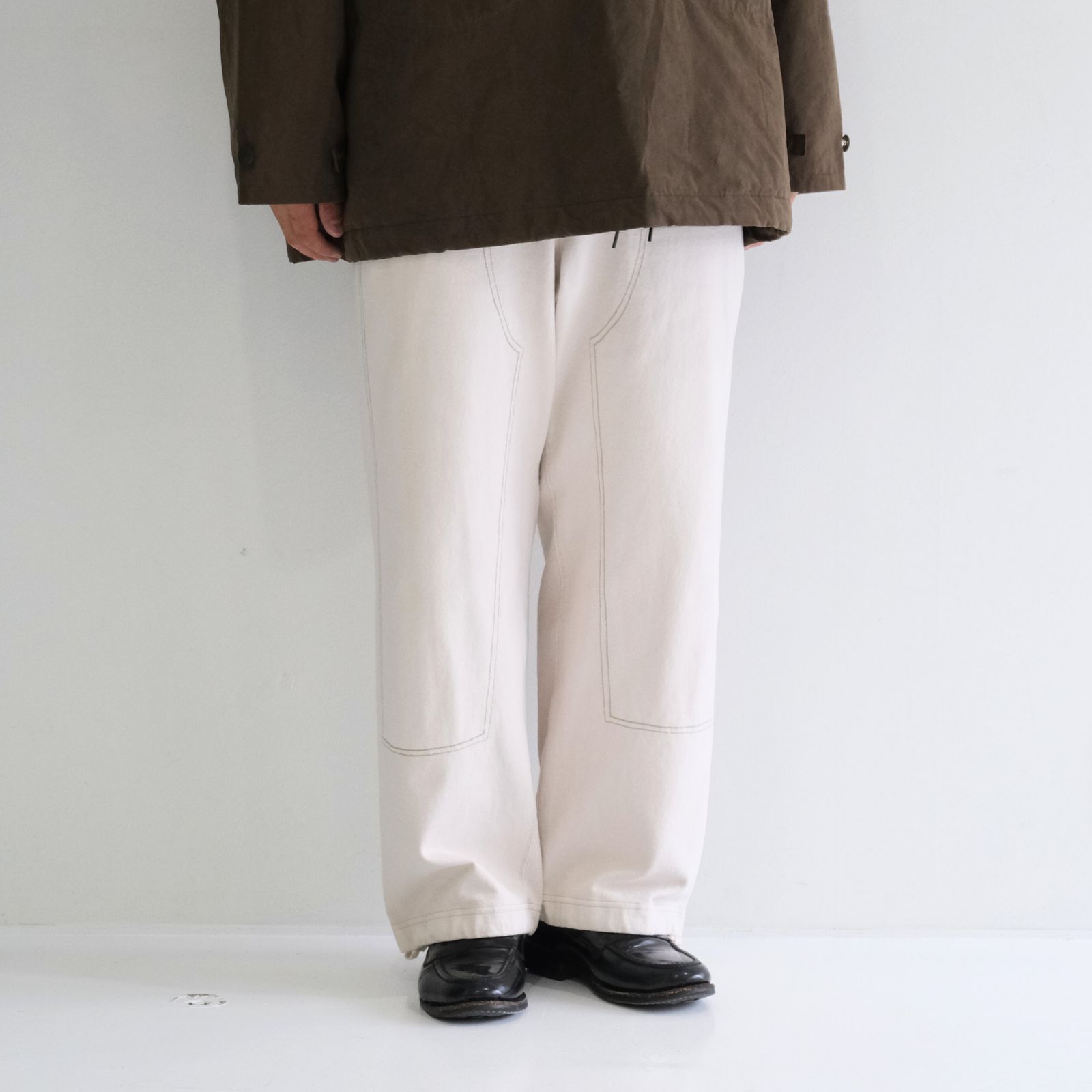 CONTRADICT SWEAT PANTS / パンツ/ スウェット / ダブルニー / 裏毛素材 / SHADOW WHITE