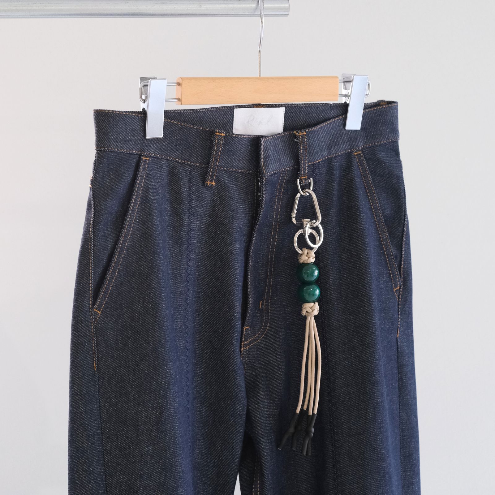 CHARM KEY CHAIN（GREEN×BEIGE）