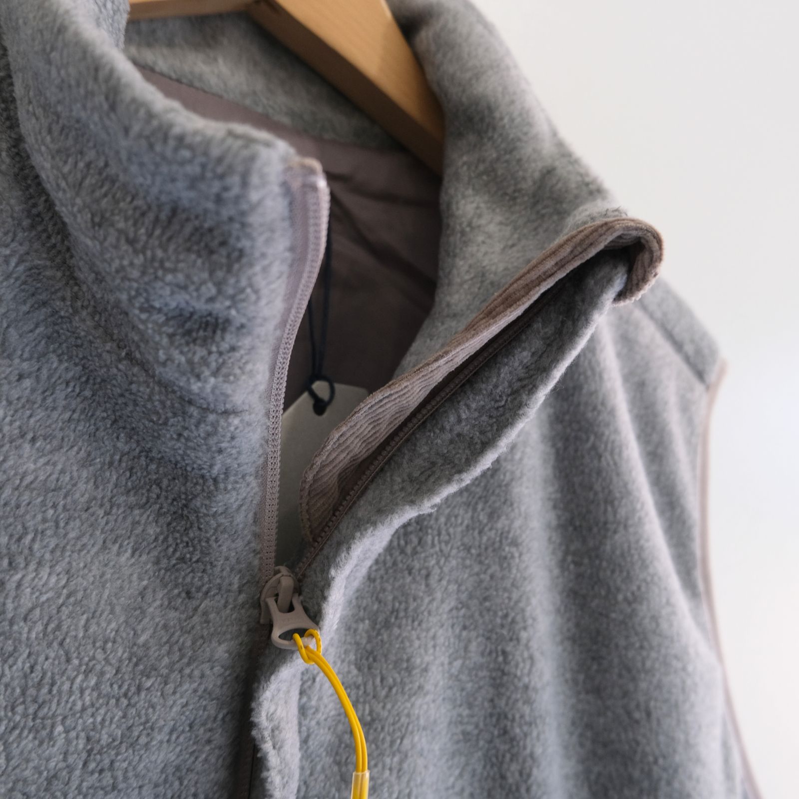 Reimagined Survivor Fleece Vest / ベスト / フリース / Melange Grey