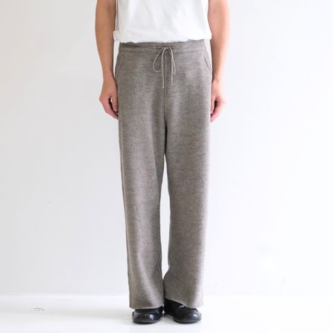 【残り1点】KNIT PANTS ‐Hard Twist Crepe‐（Greige）