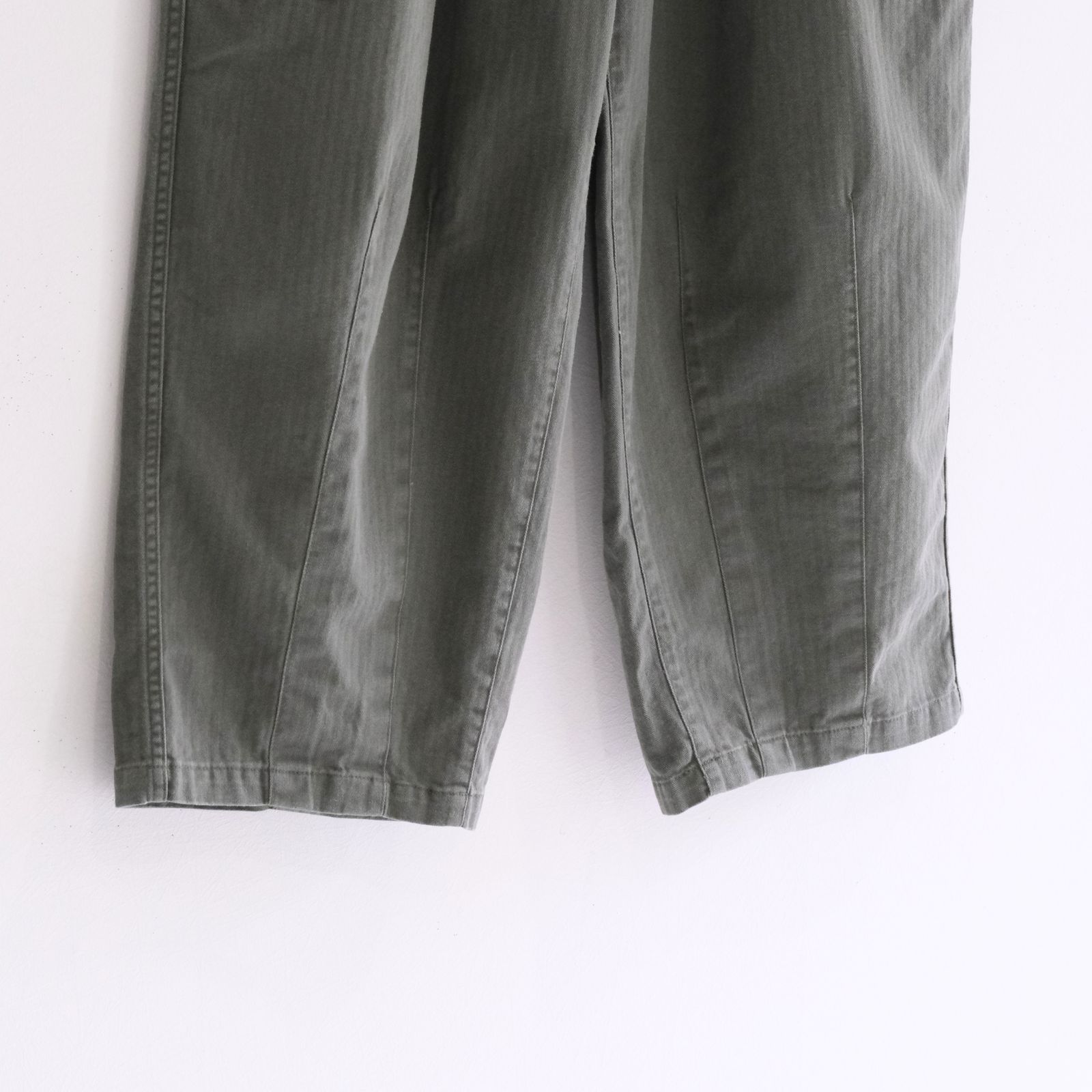 NU Balloon EZ Pants（KHAKI）