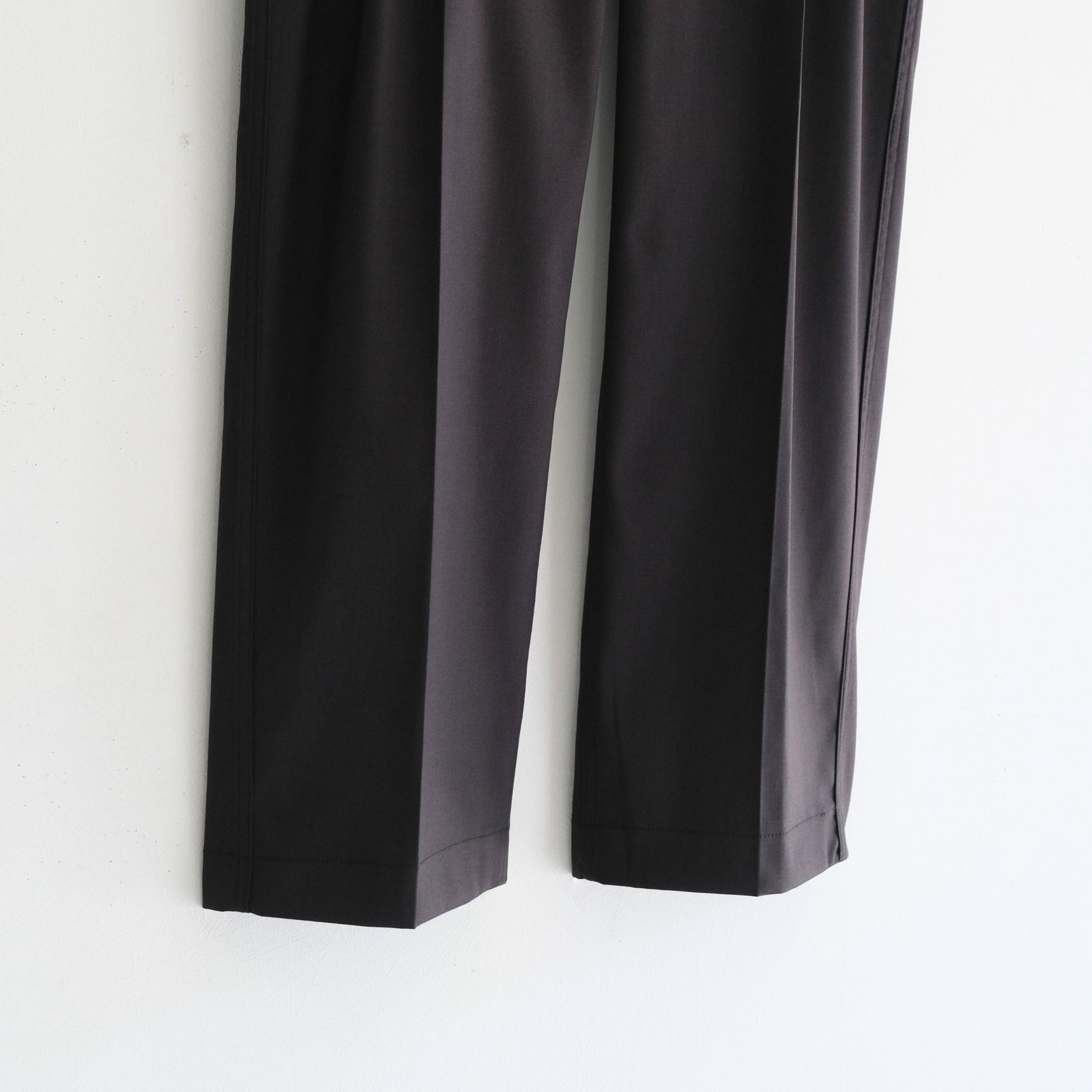 Santiago Slacks Standard / パンツ / スラックス / Charcoal