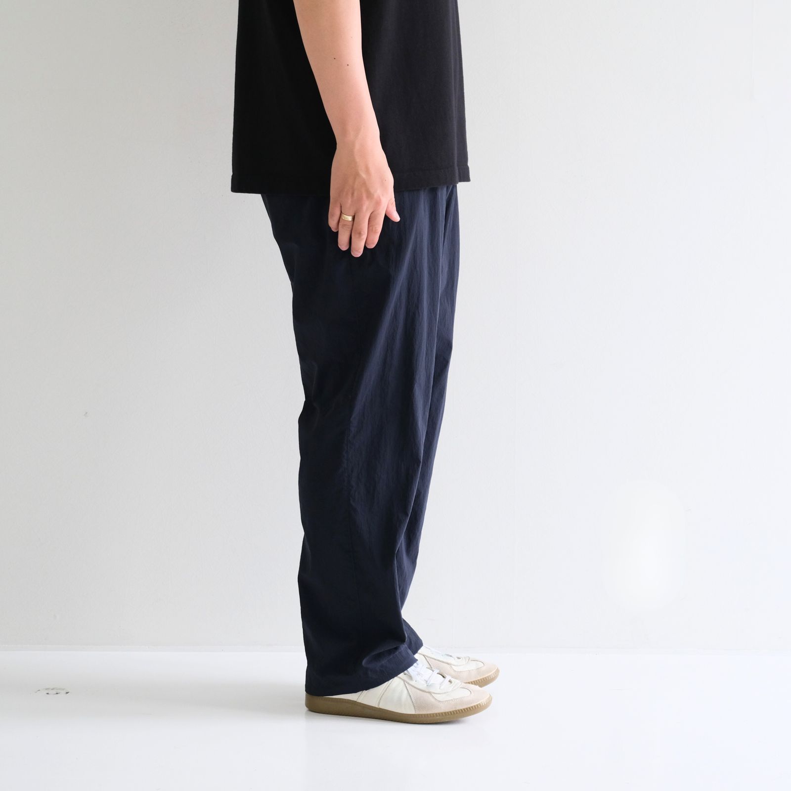 SHIBO NYLON SEASIDE PANTS / ナイロン / NAVY