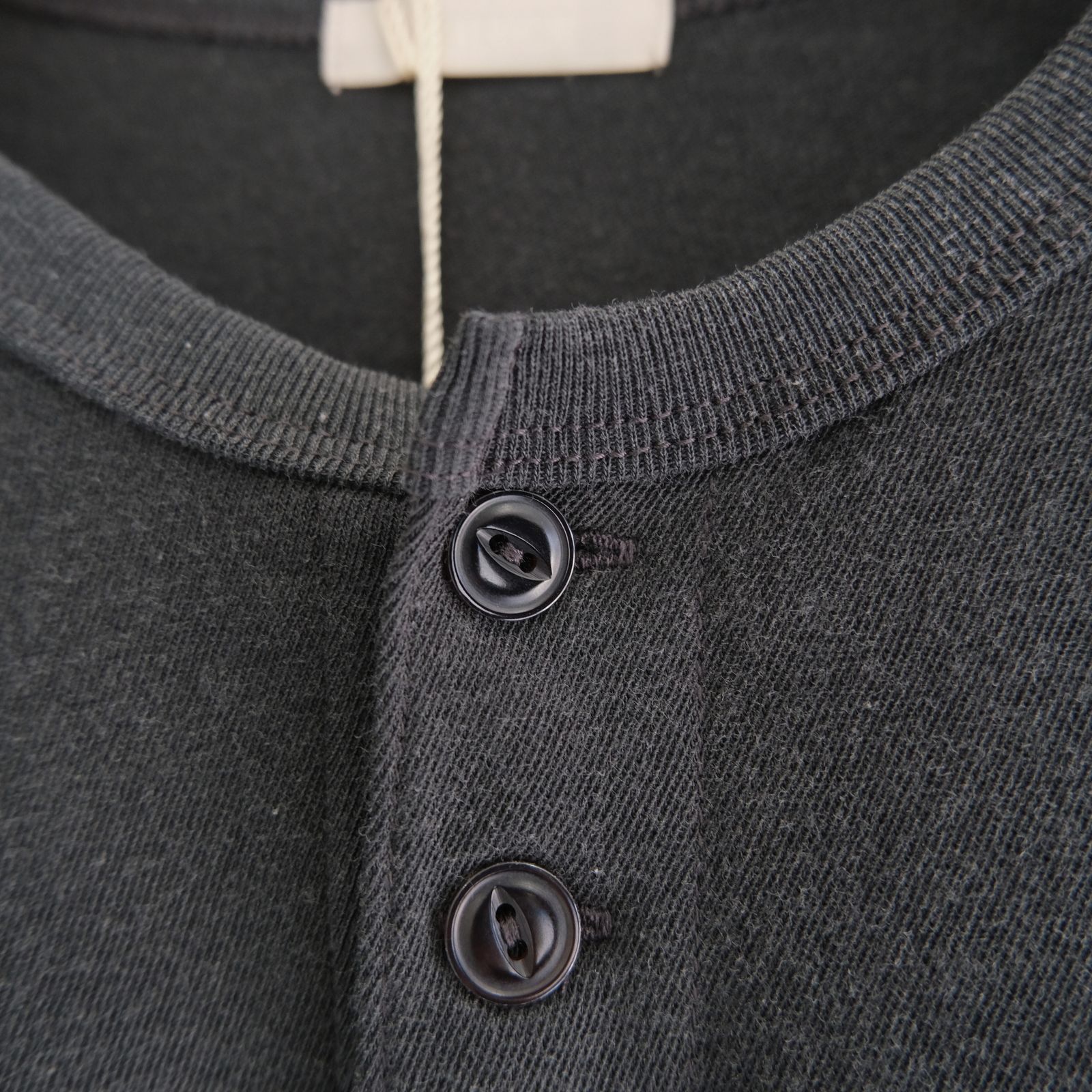 FADED TWIST TENJIKU HENLEY-NECK TOP / ヘンリーネック / ロンT /  BLACK