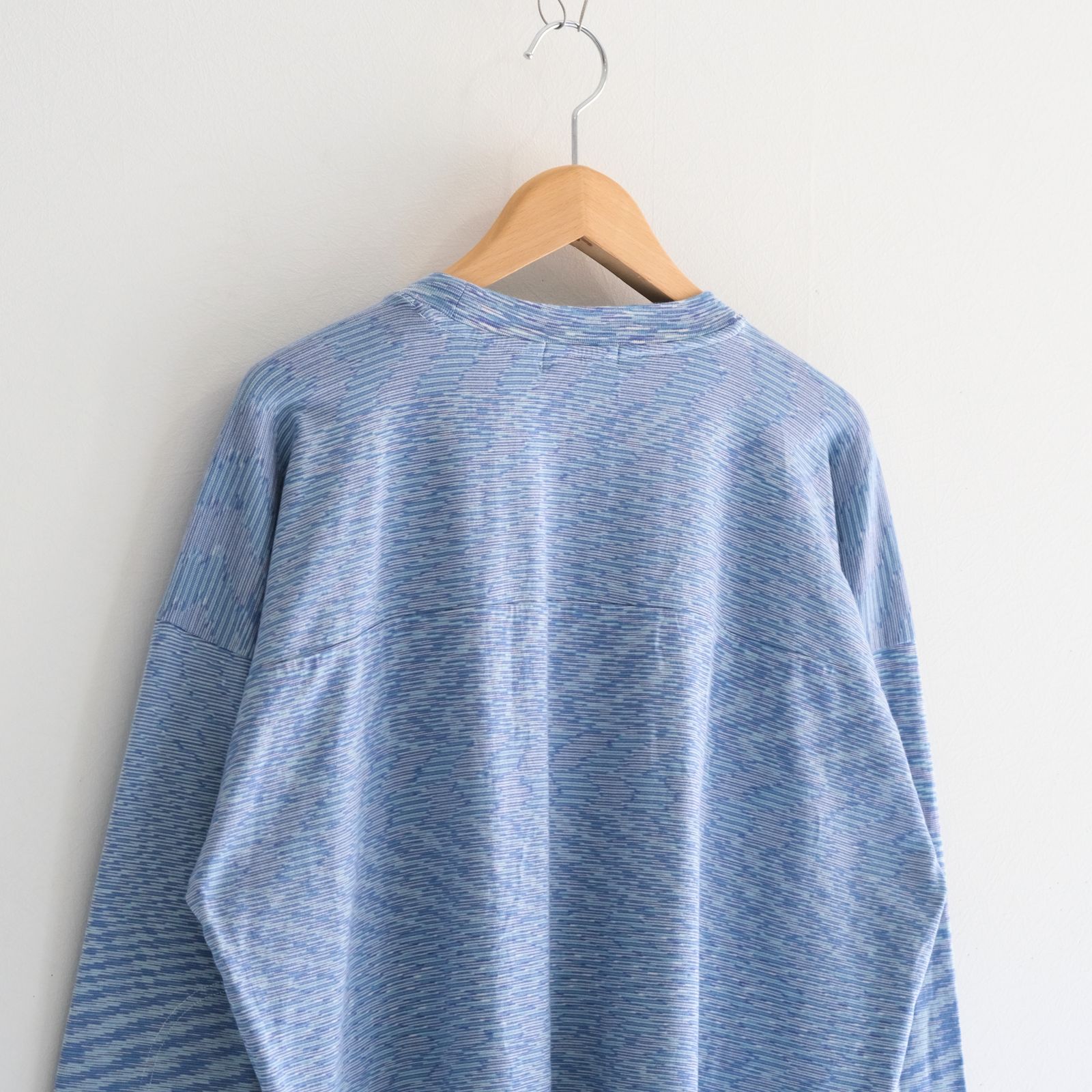 VORTEX FOOTBALL SHIRT fabric by SUN/kakke（MIX BLUE）