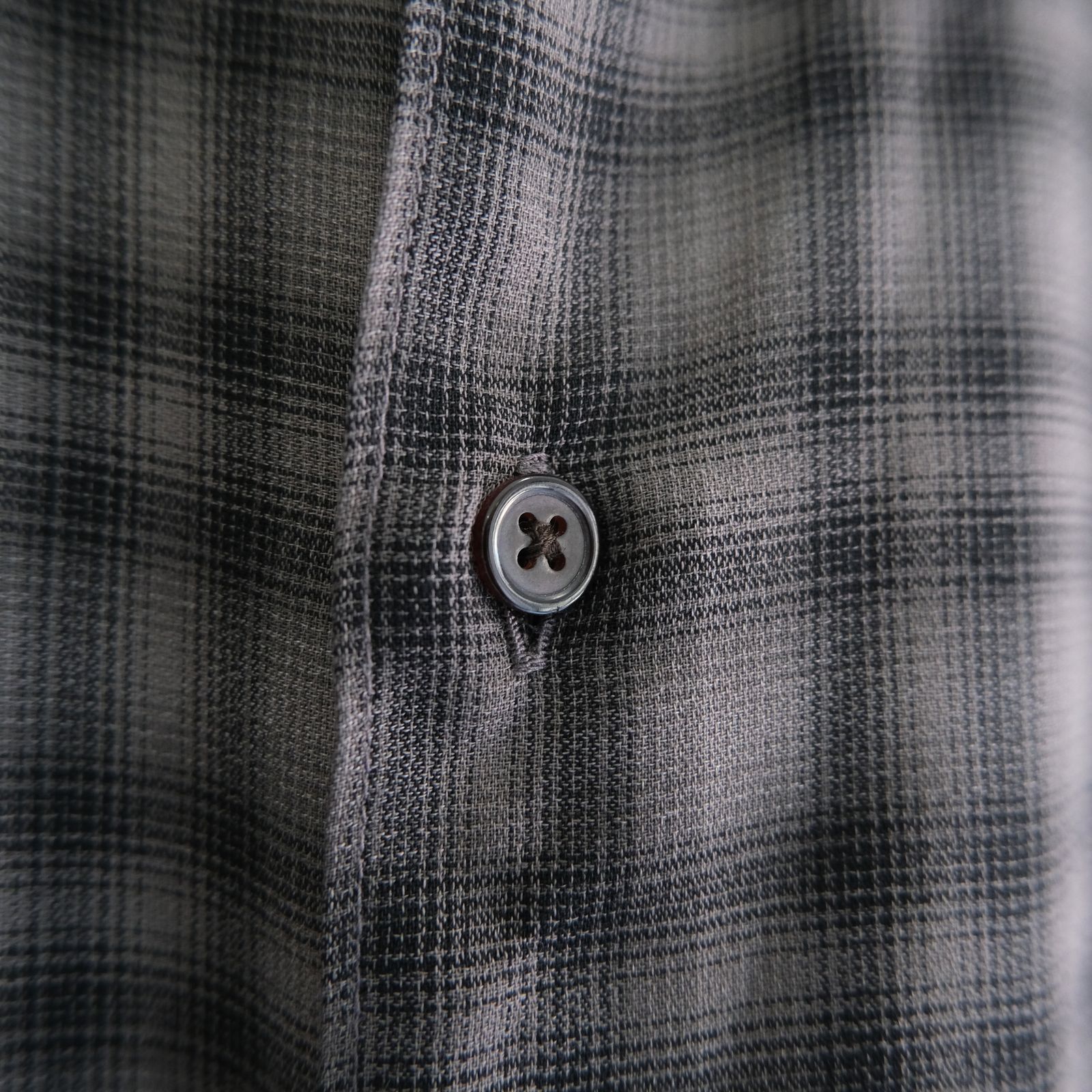SUPER LIGHT FADED CHECK SHIRT（BLACK / GREY）